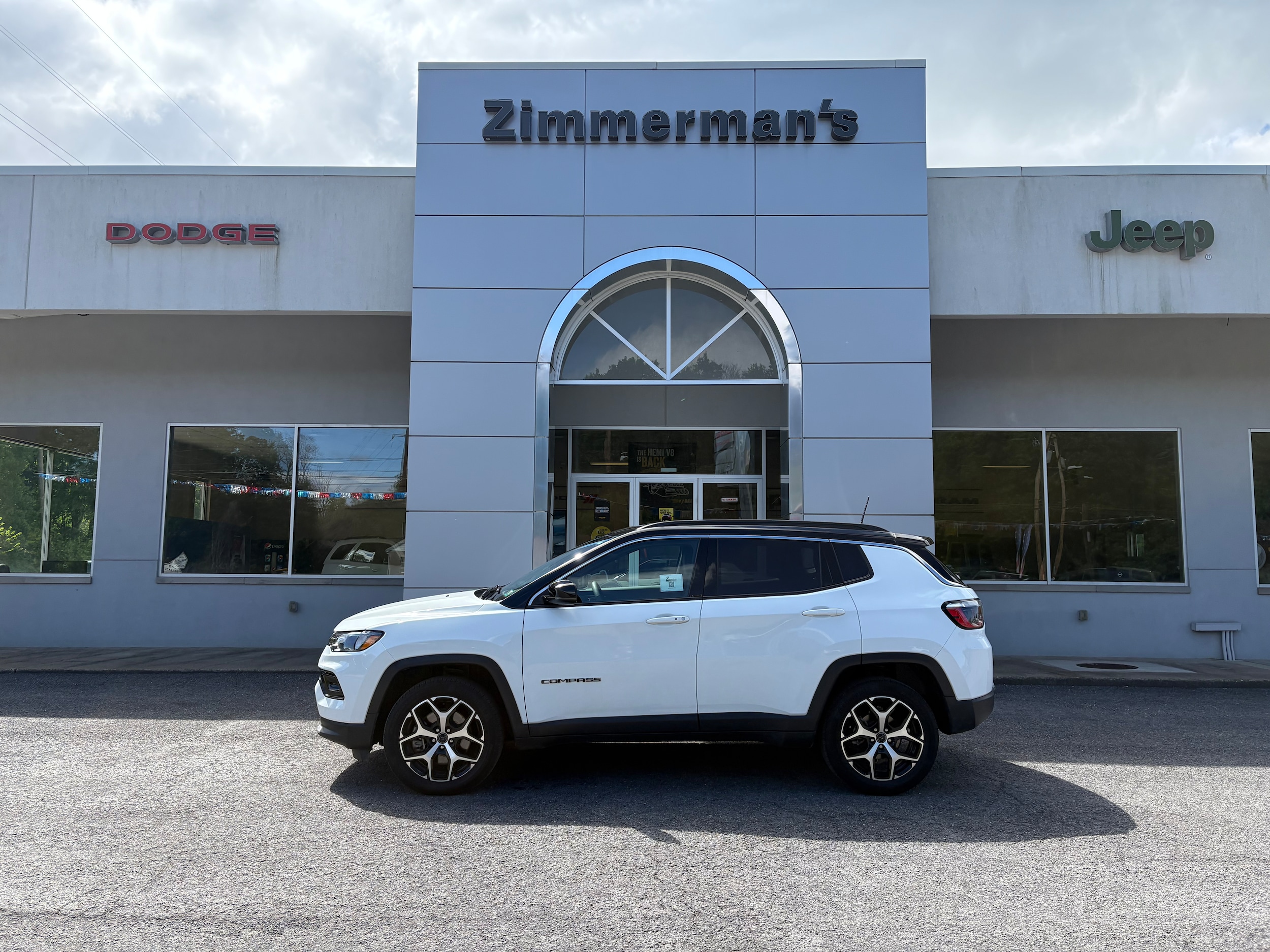 2025 Jeep Compass Limited 4X4's photo