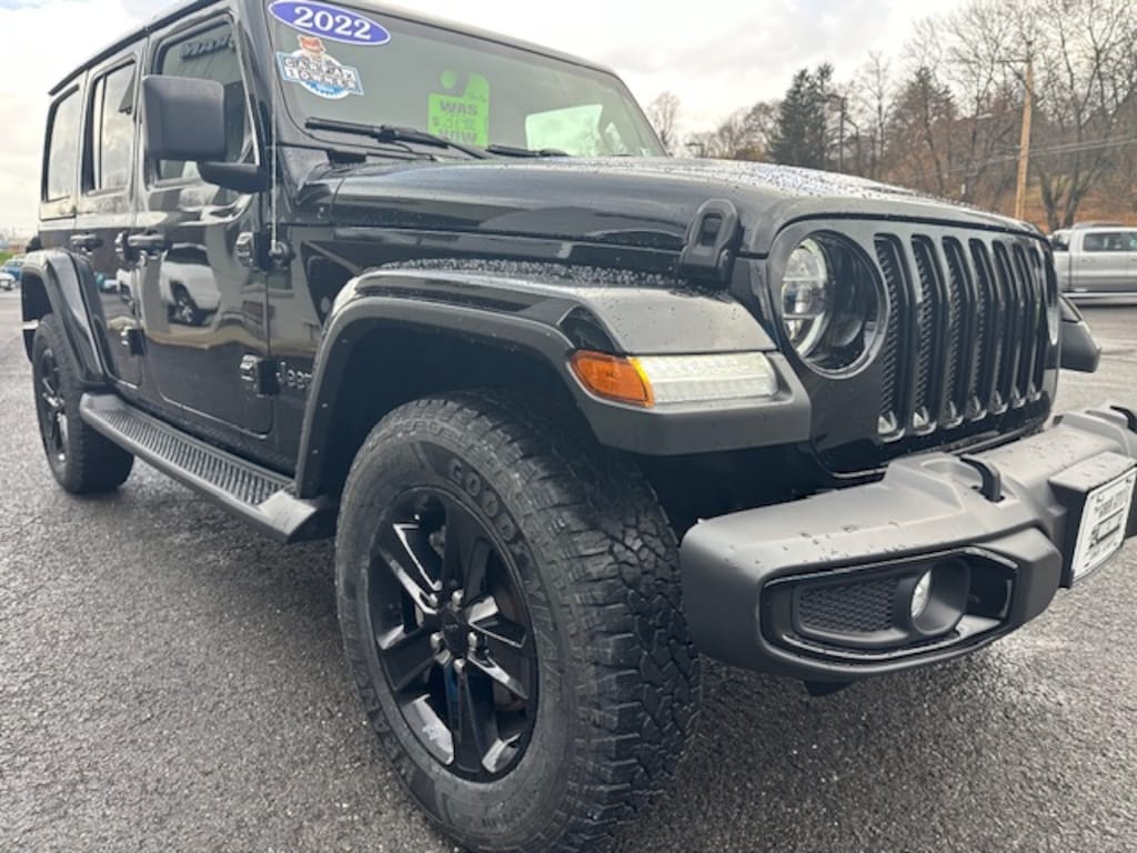 Certified 2022 Jeep Wrangler Unlimited Sahara SUV