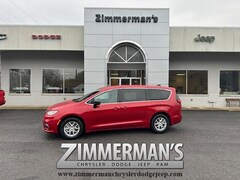 2026 Chrysler Pacifica Select Passenger Van