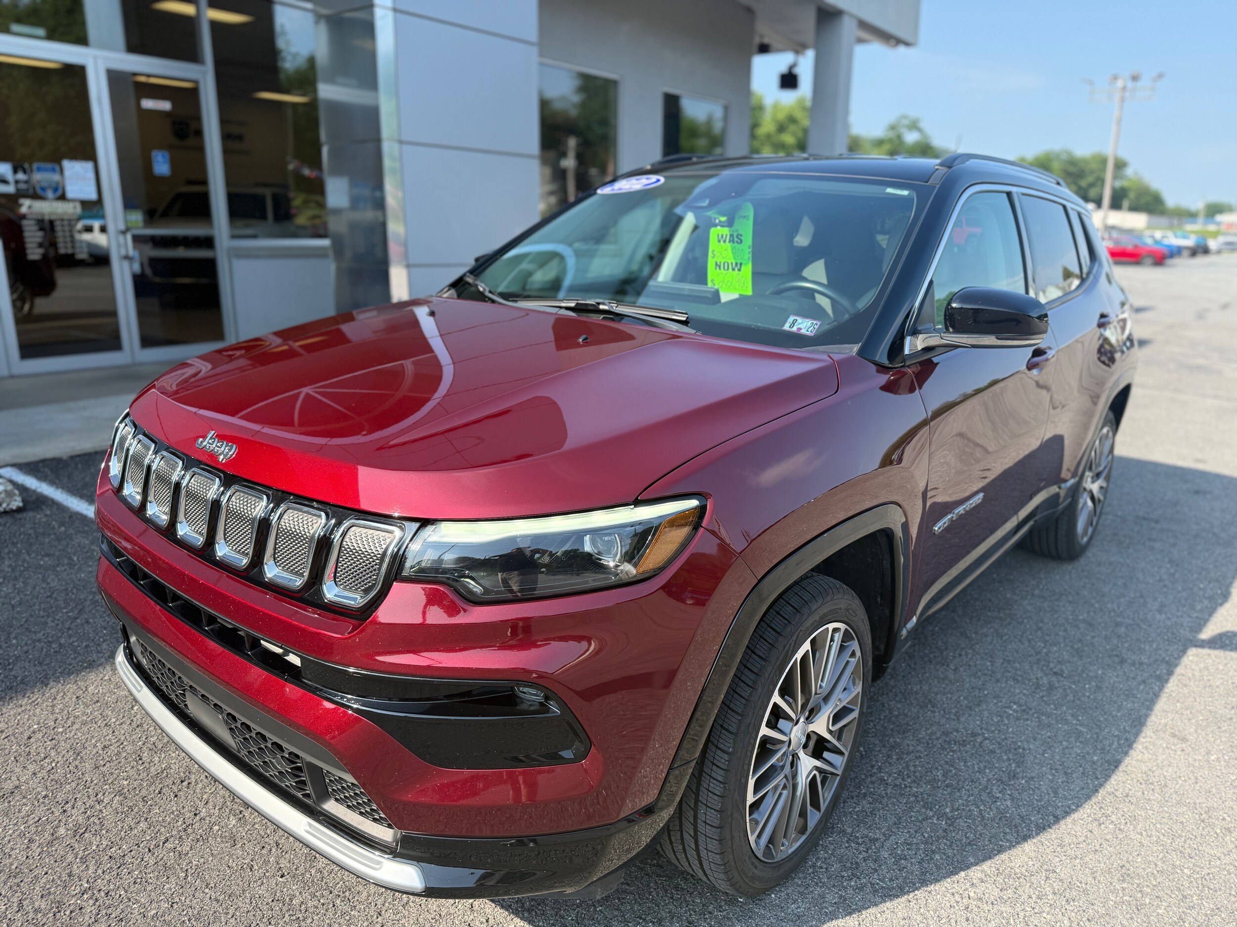 2022 Jeep Compass Limited photo 3