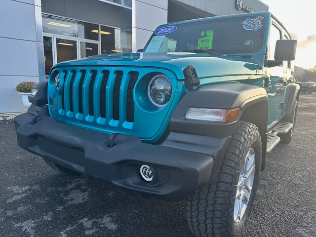 2020 Jeep Wrangler Unlimited Sport photo 2