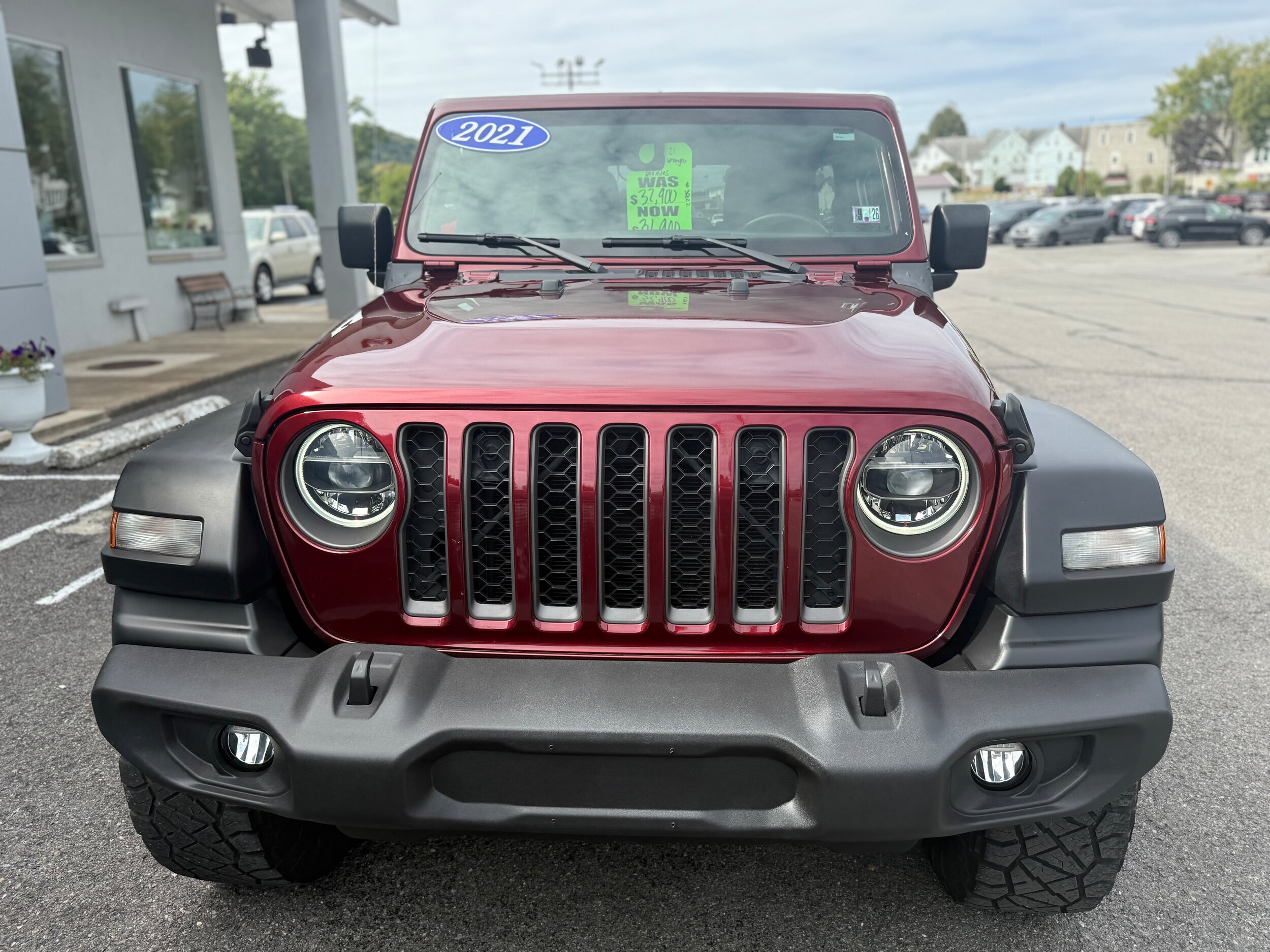 2021 Jeep Wrangler Unlimited Sport photo 2