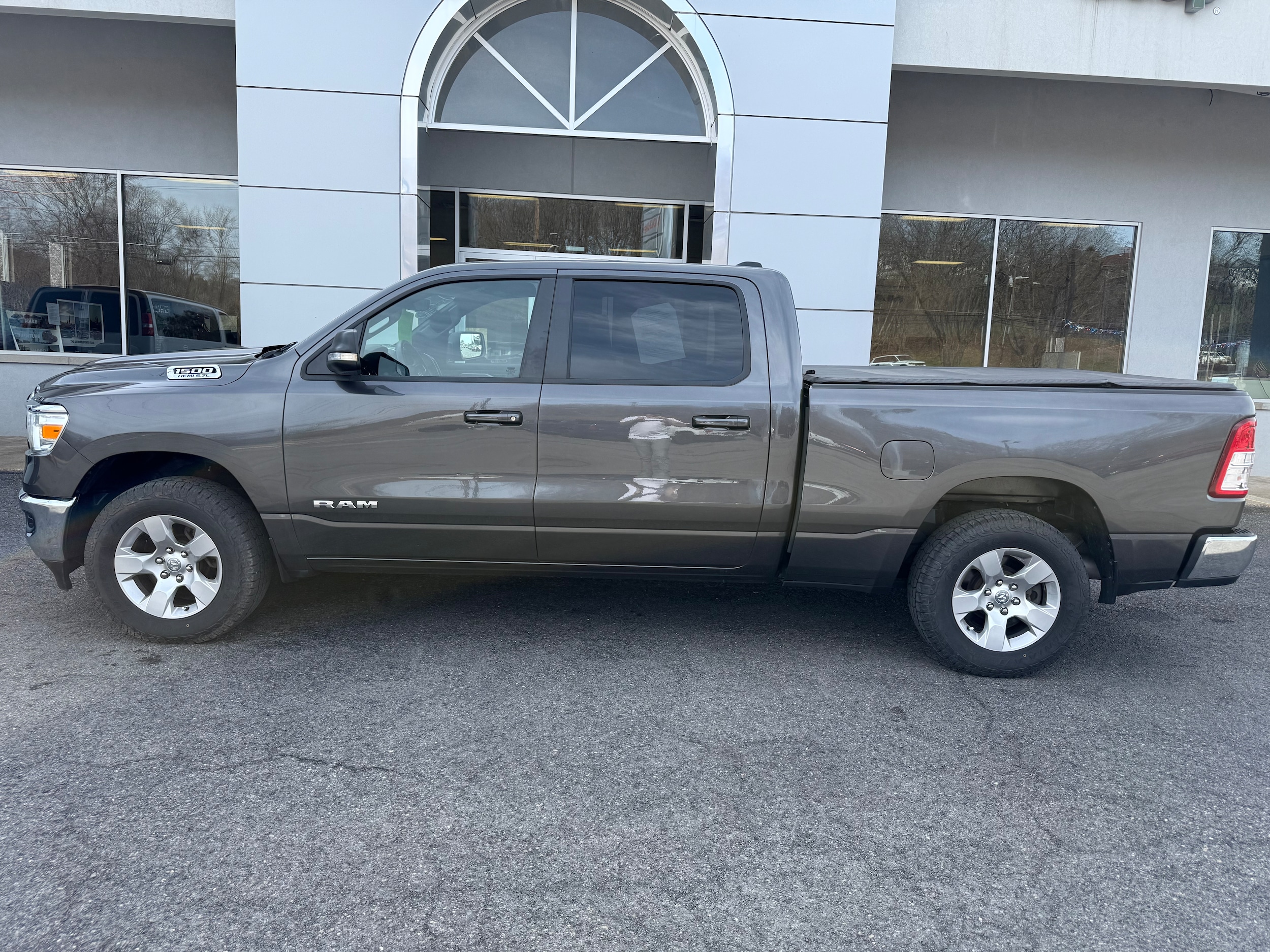 Used 2022 RAM Ram 1500 Pickup Big Horn/Lone Star with VIN 1C6SRFMT3NN198886 for sale in Sunbury, PA