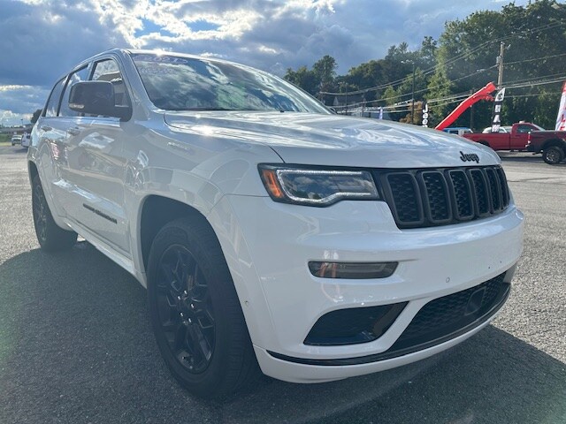 2021 Jeep Grand Cherokee Limited photo 3
