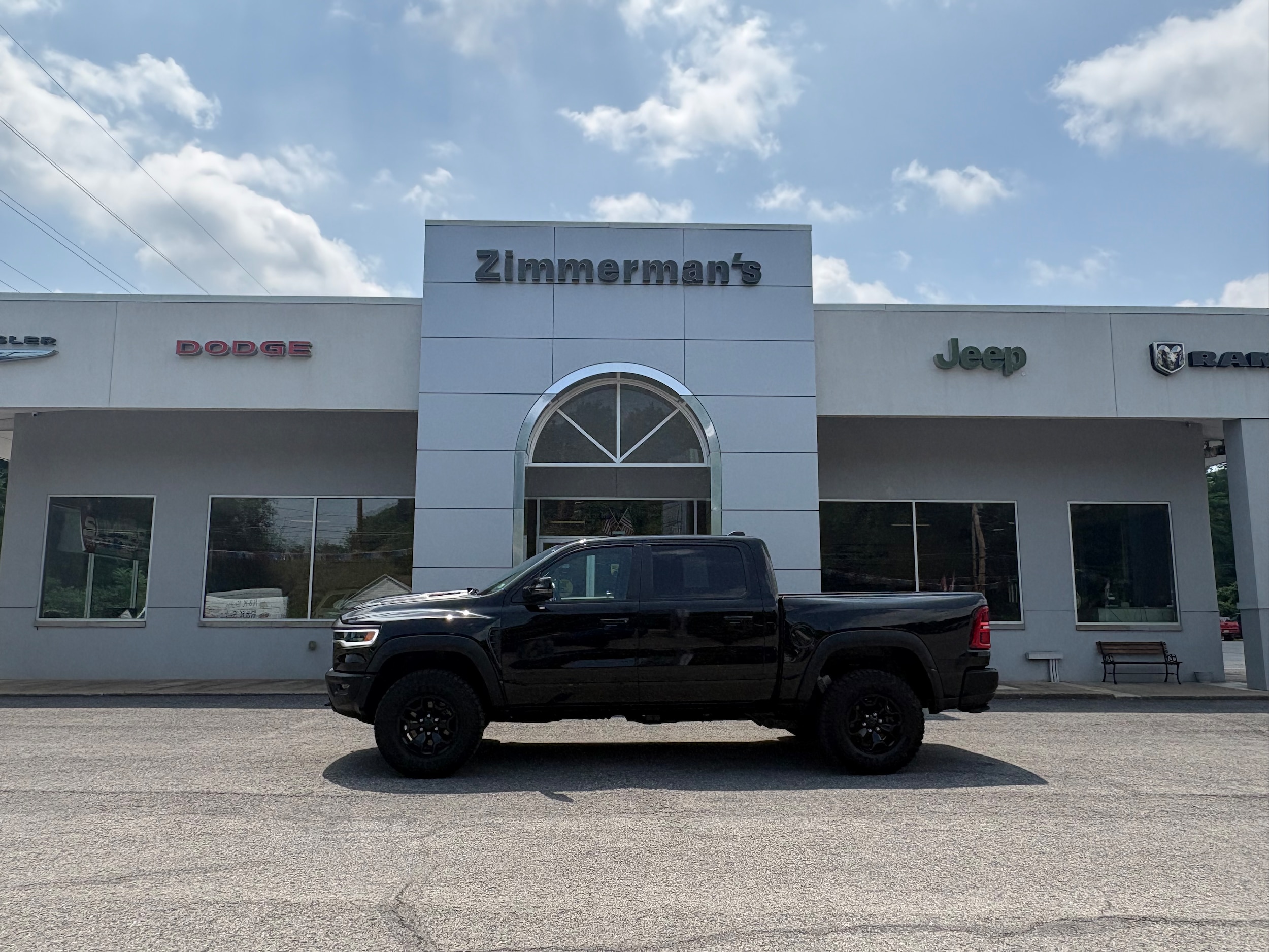 2025 RAM 1500 RHO 4x4 Crew Cab 5'7's photo