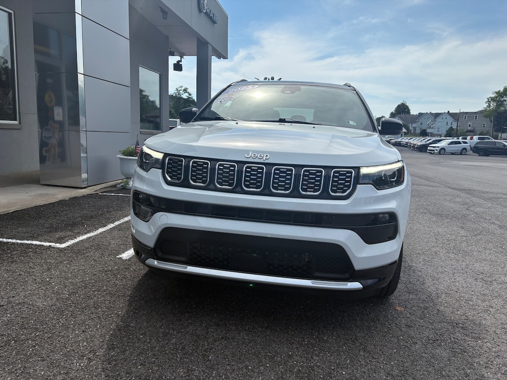 Certified 2025 Jeep Compass Limited SUV