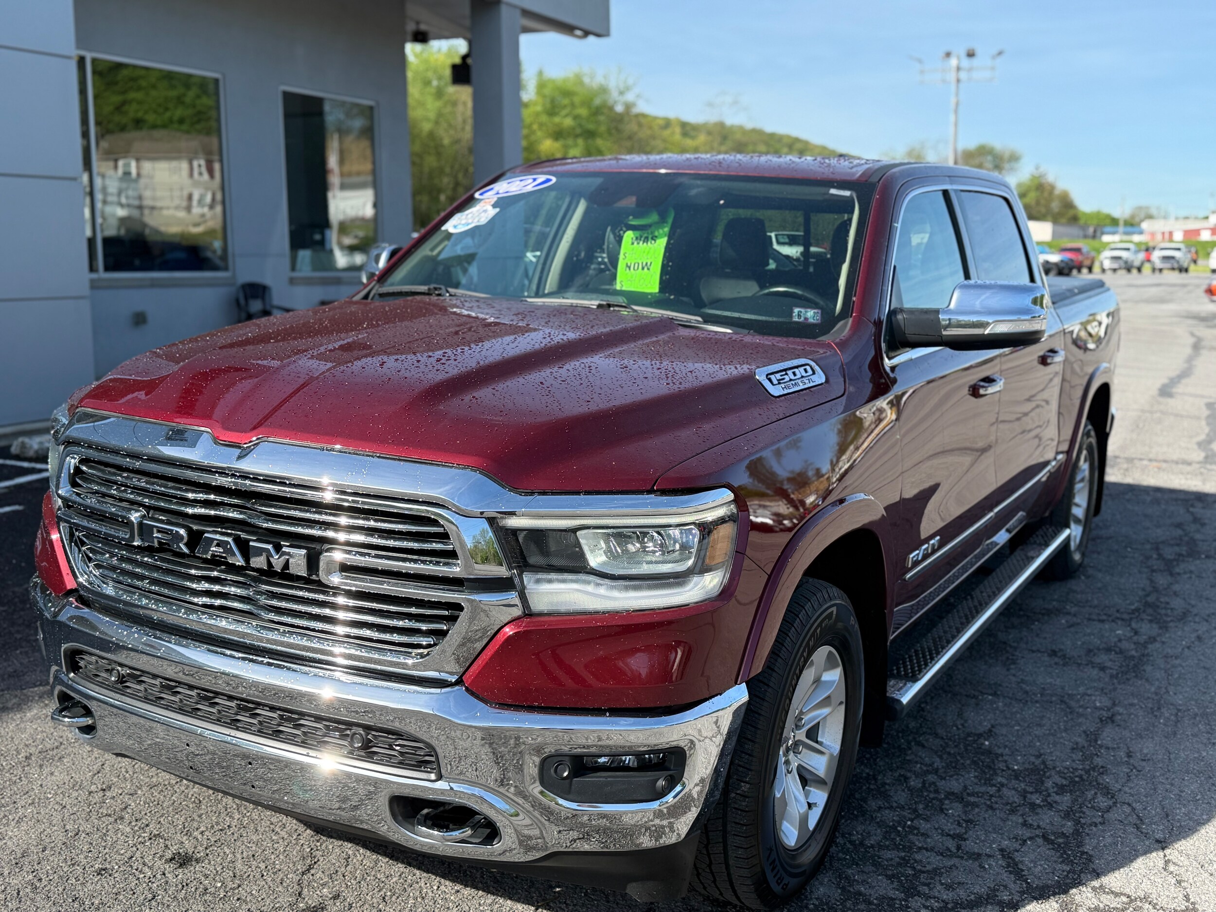 2021 Ram 1500 Laramie photo 3