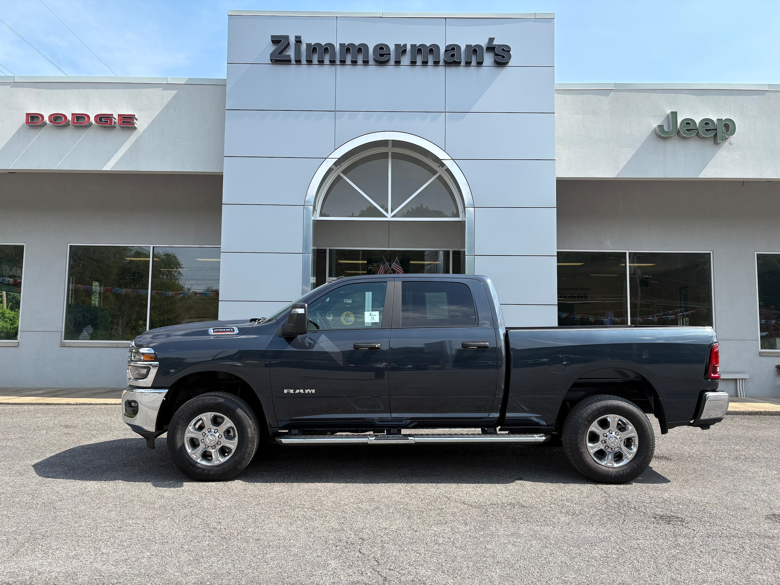 Forged Blue 2026 RAM 2500 Big Horn Crew Cab 4WD Pickup Truck Four-Wheel Drive 8-Speed Automatic