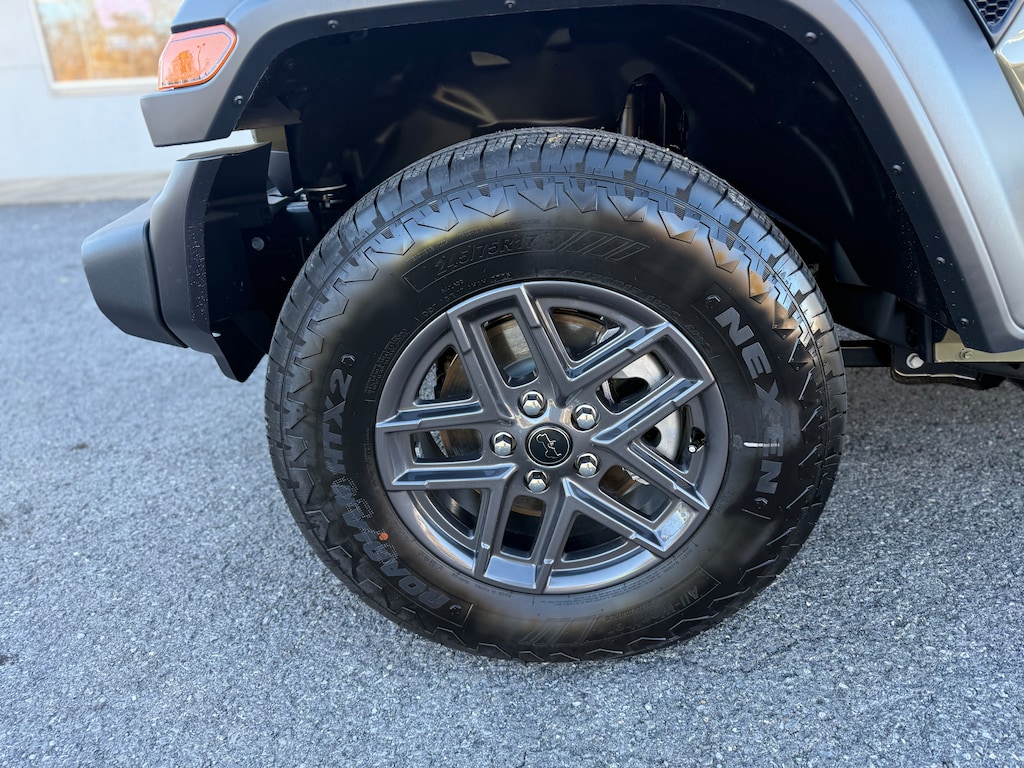 New 2026 Jeep Wrangler Sport Sport Utility