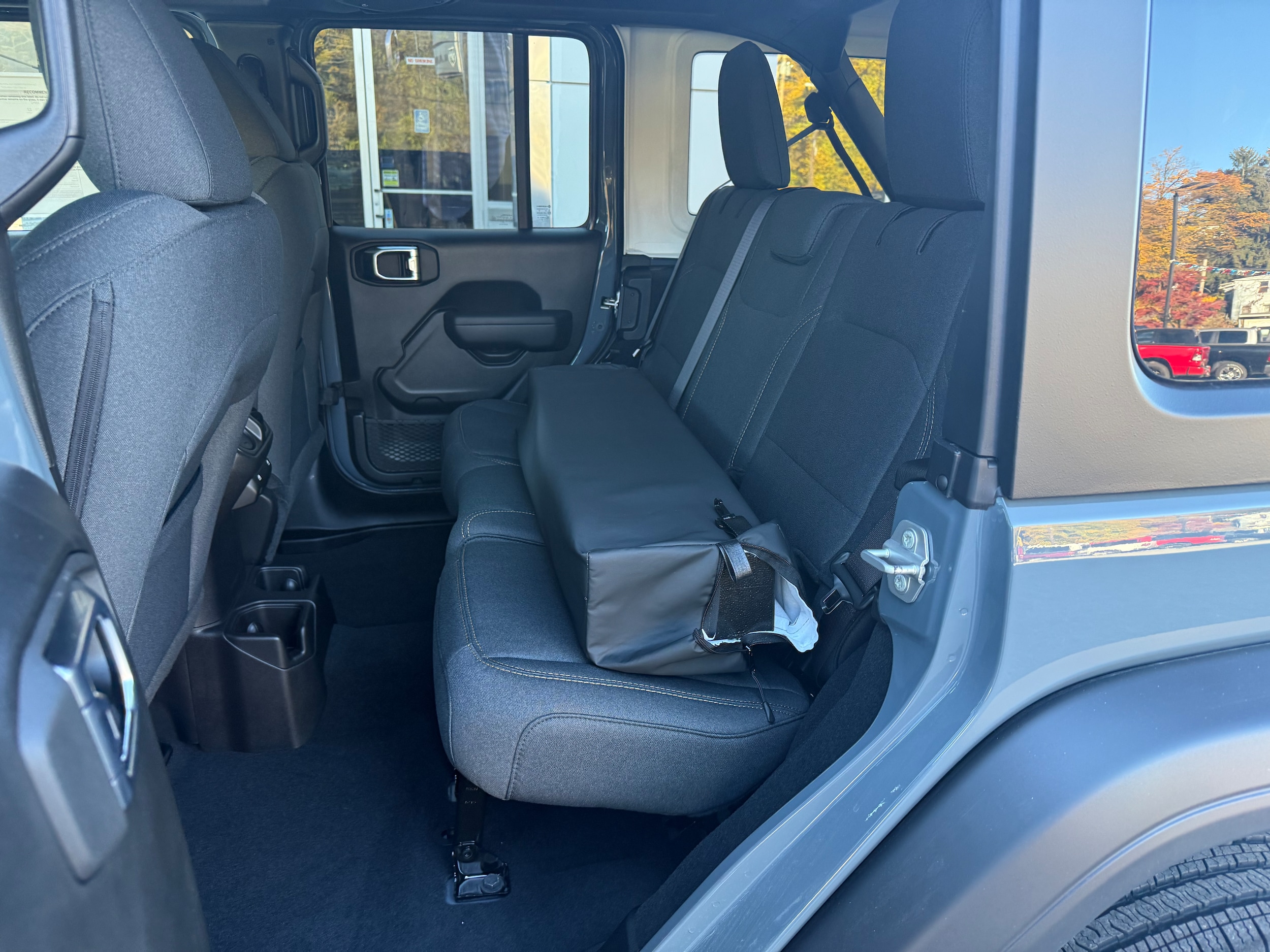 2026 Jeep Wrangler 4-Door Sport S - Photo 13