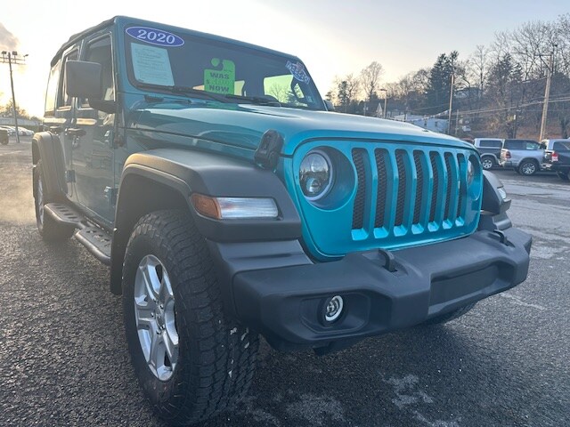 2020 Jeep Wrangler Unlimited Sport photo 4