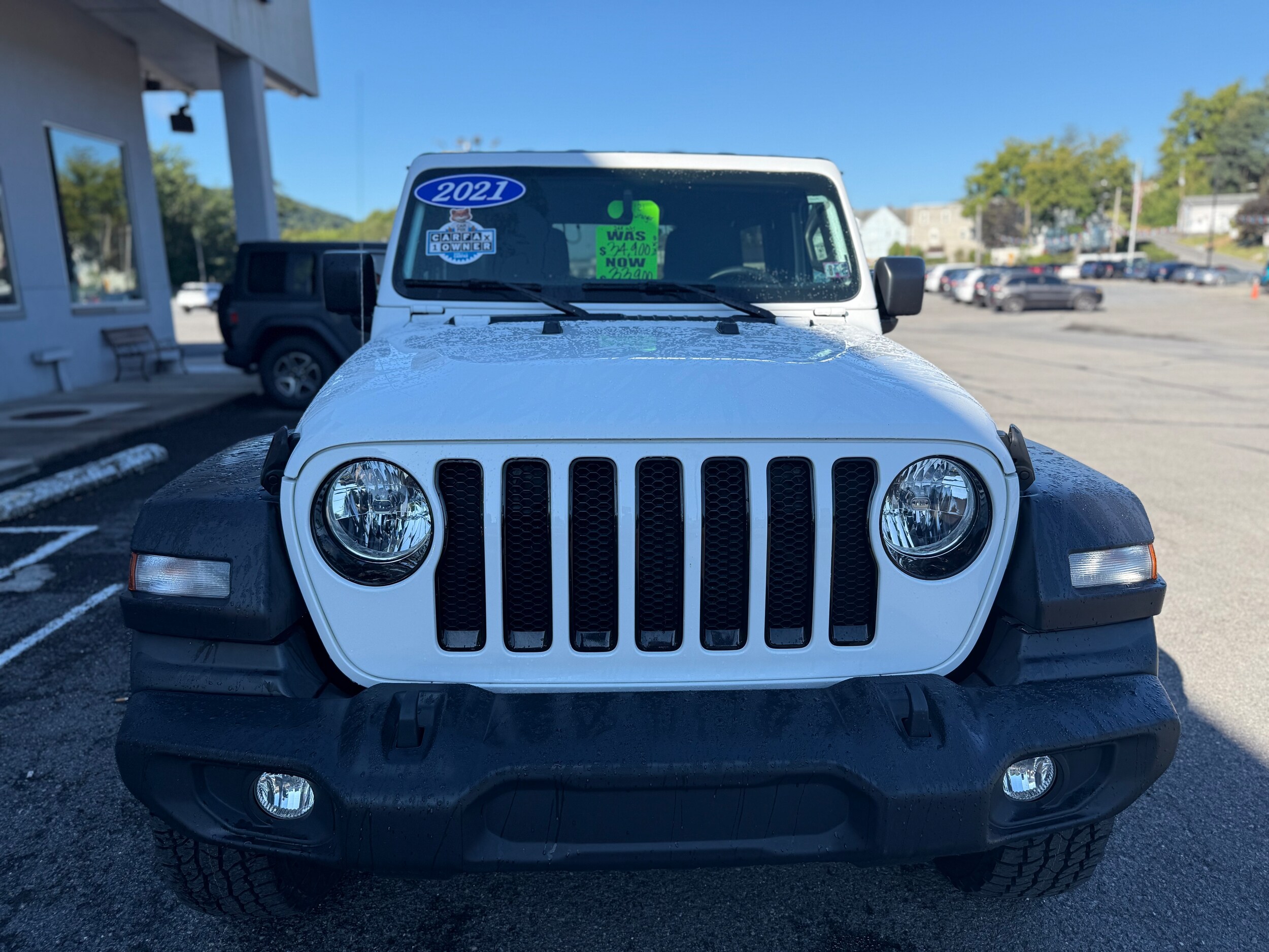 2021 Jeep Wrangler Unlimited Sport photo 2