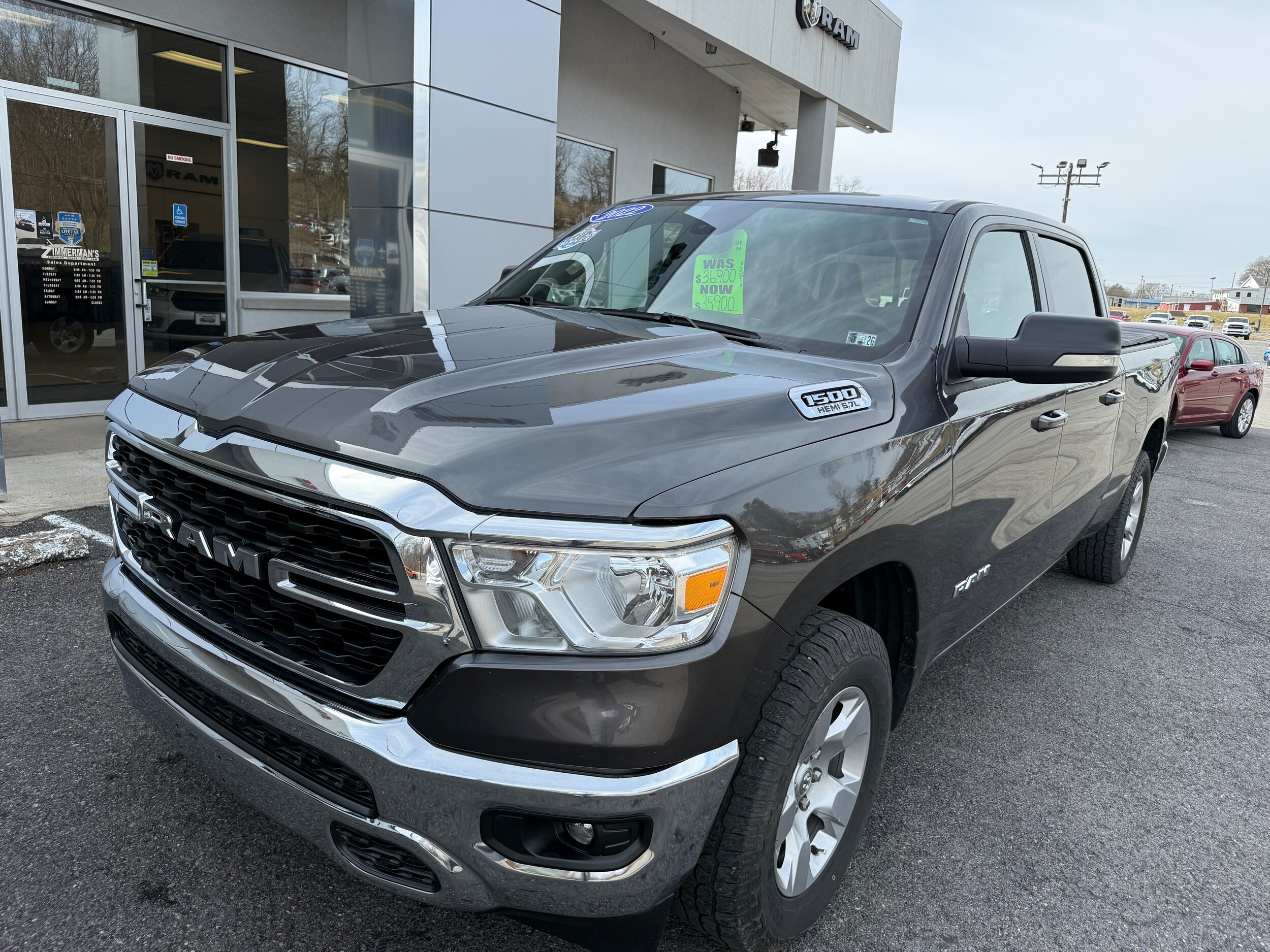 2022 Ram 1500 Big Horn Lone Star photo 3