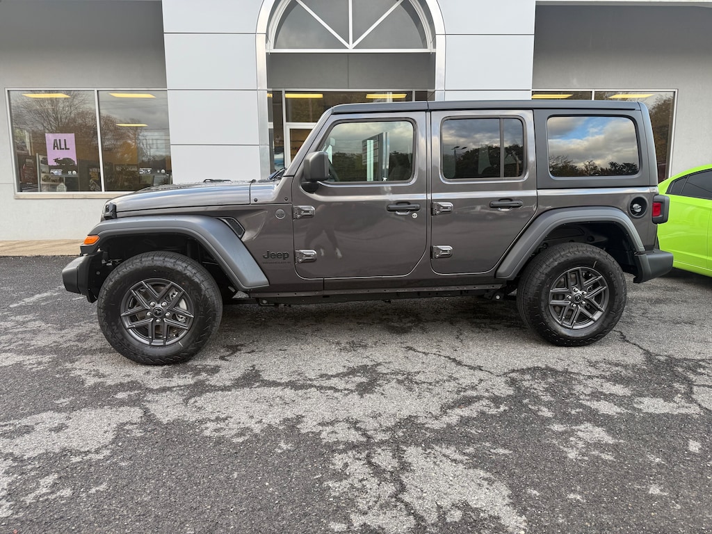 New 2026 Jeep Wrangler Sport Sport Utility