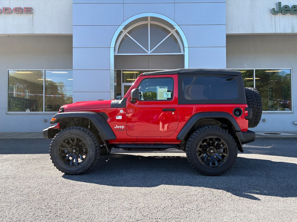 Used 2018 Jeep Wrangler Sport 4x4 SUV