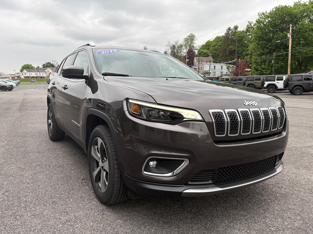 Certified 2019 Jeep Cherokee Limited 4x4 SUV