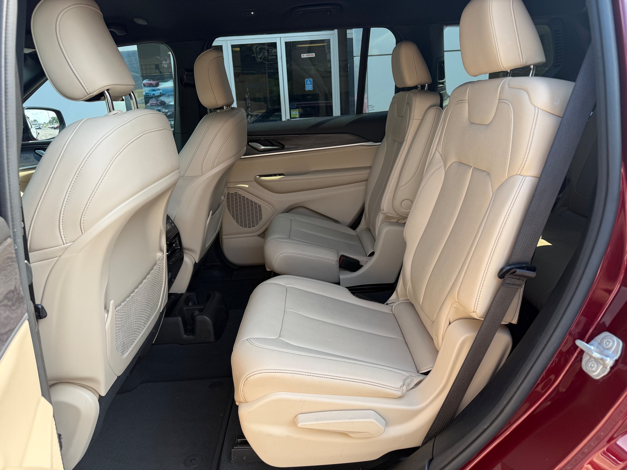 2023 Jeep Grand Cherokee L Limited - Photo 12