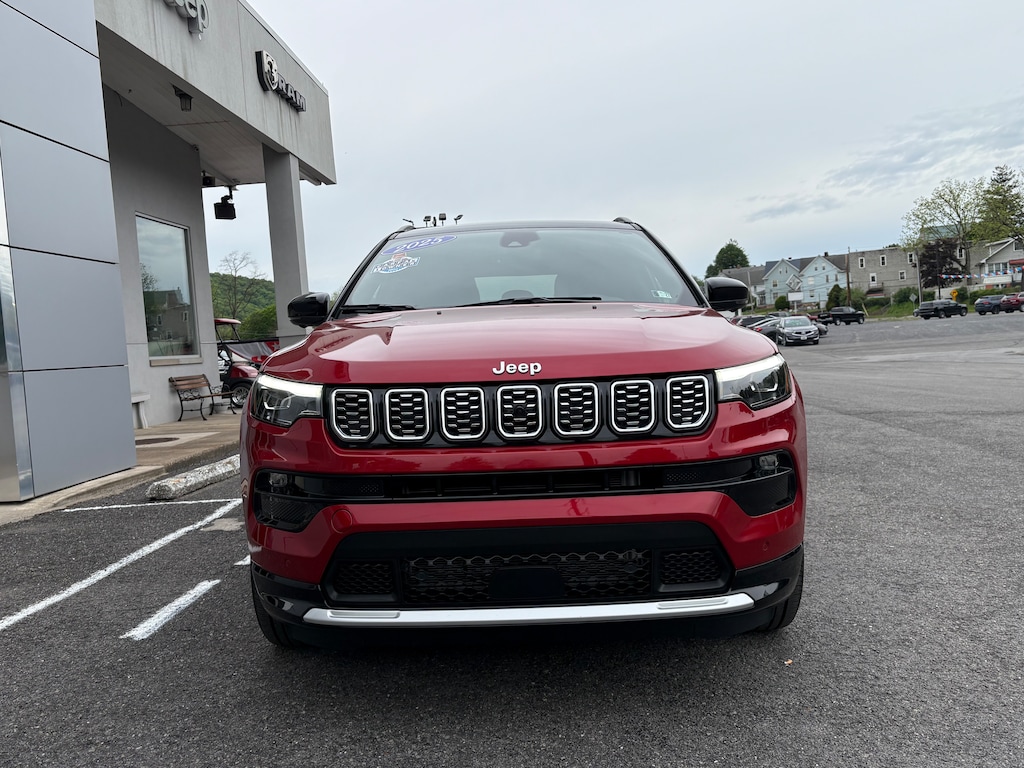 Certified 2025 Jeep Compass Limited SUV