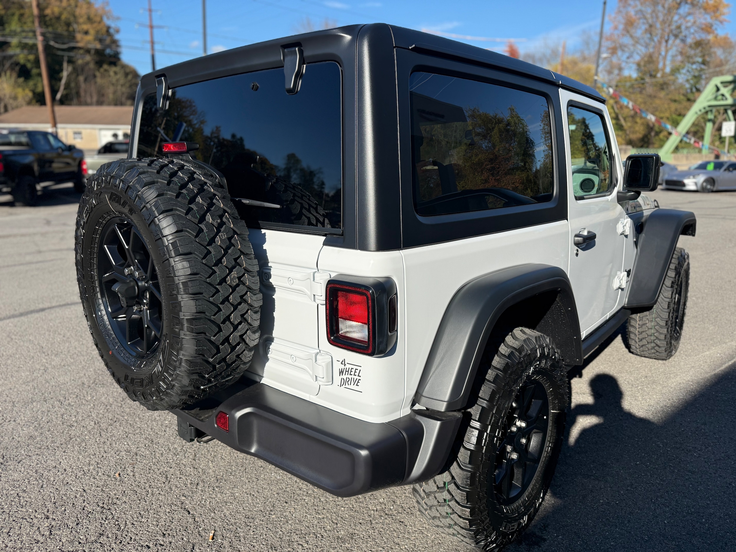 2026 Jeep Wrangler 2-Door Willys - Photo 10