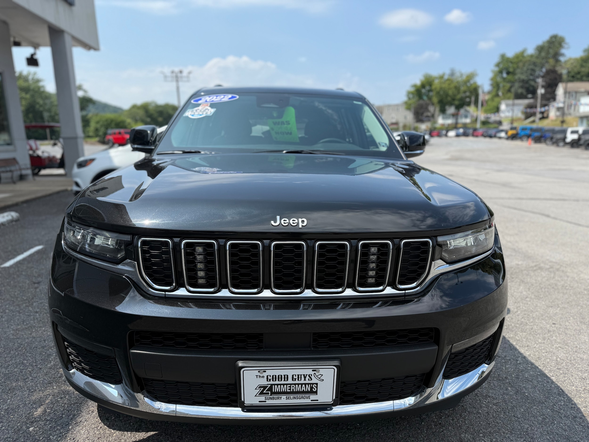 2022 Jeep Cherokee Limited photo 3