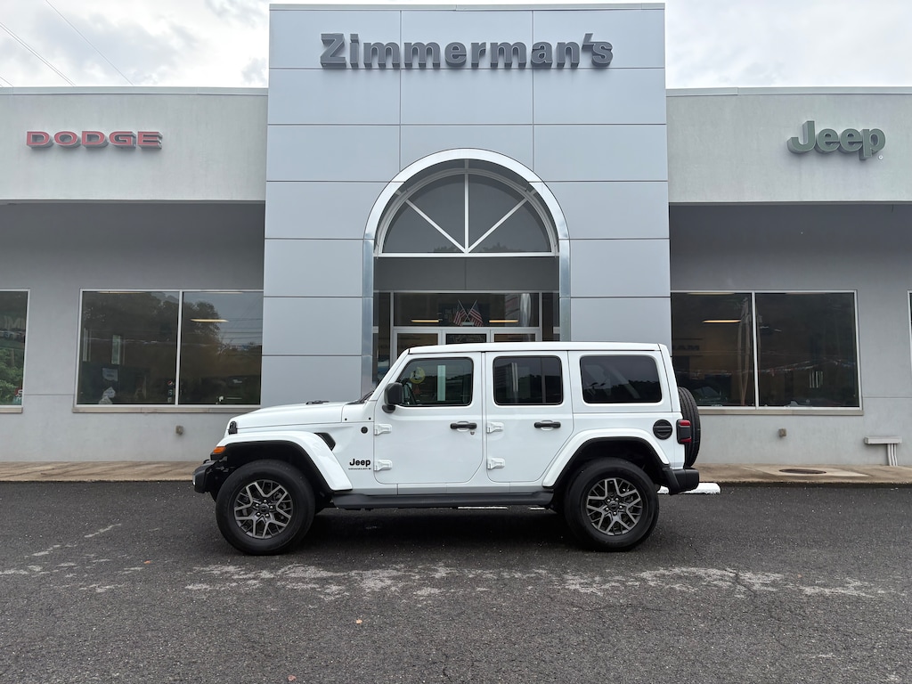 Certified 2025 Jeep Wrangler Sahara SUV