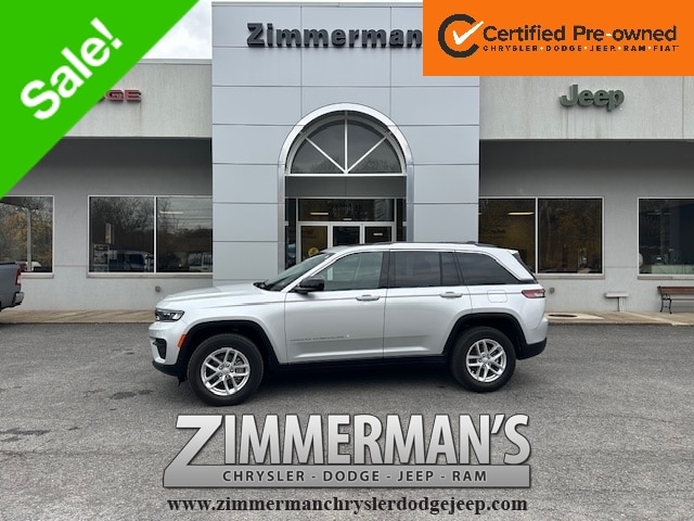 2024 Jeep Grand Cherokee Laredo's photo