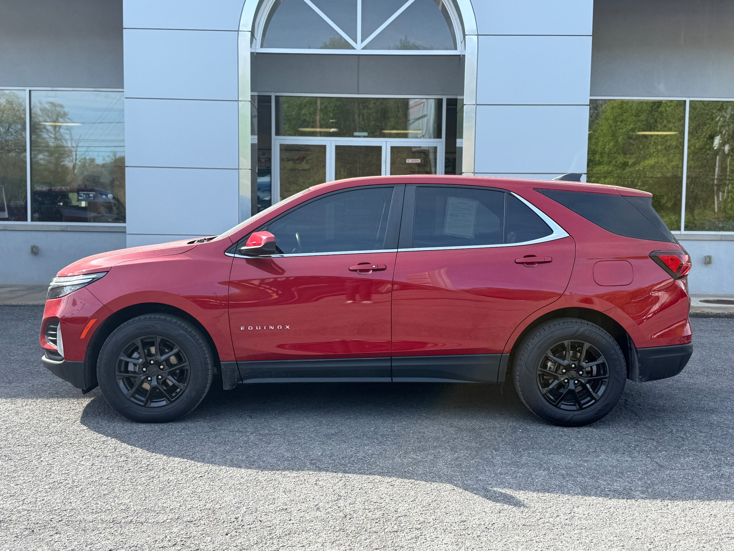 Certified 2022 Chevrolet Equinox LT with VIN 3GNAXUEV0NL173109 for sale in Sunbury, PA