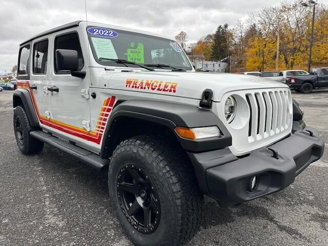 2022 Jeep Wrangler Unlimited Sport photo 4