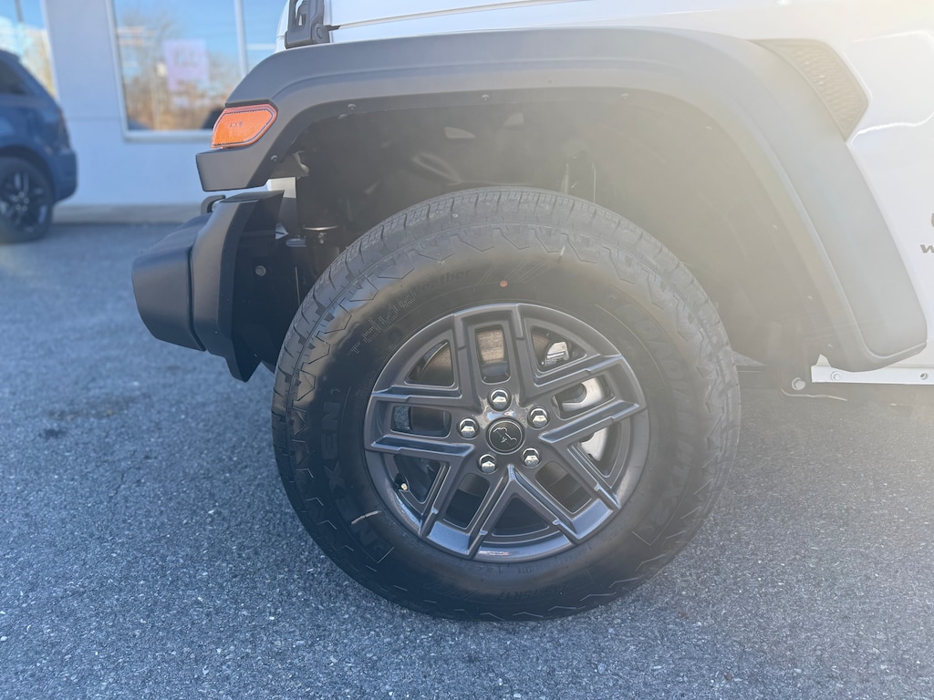 New 2026 Jeep Wrangler Sport Sport Utility