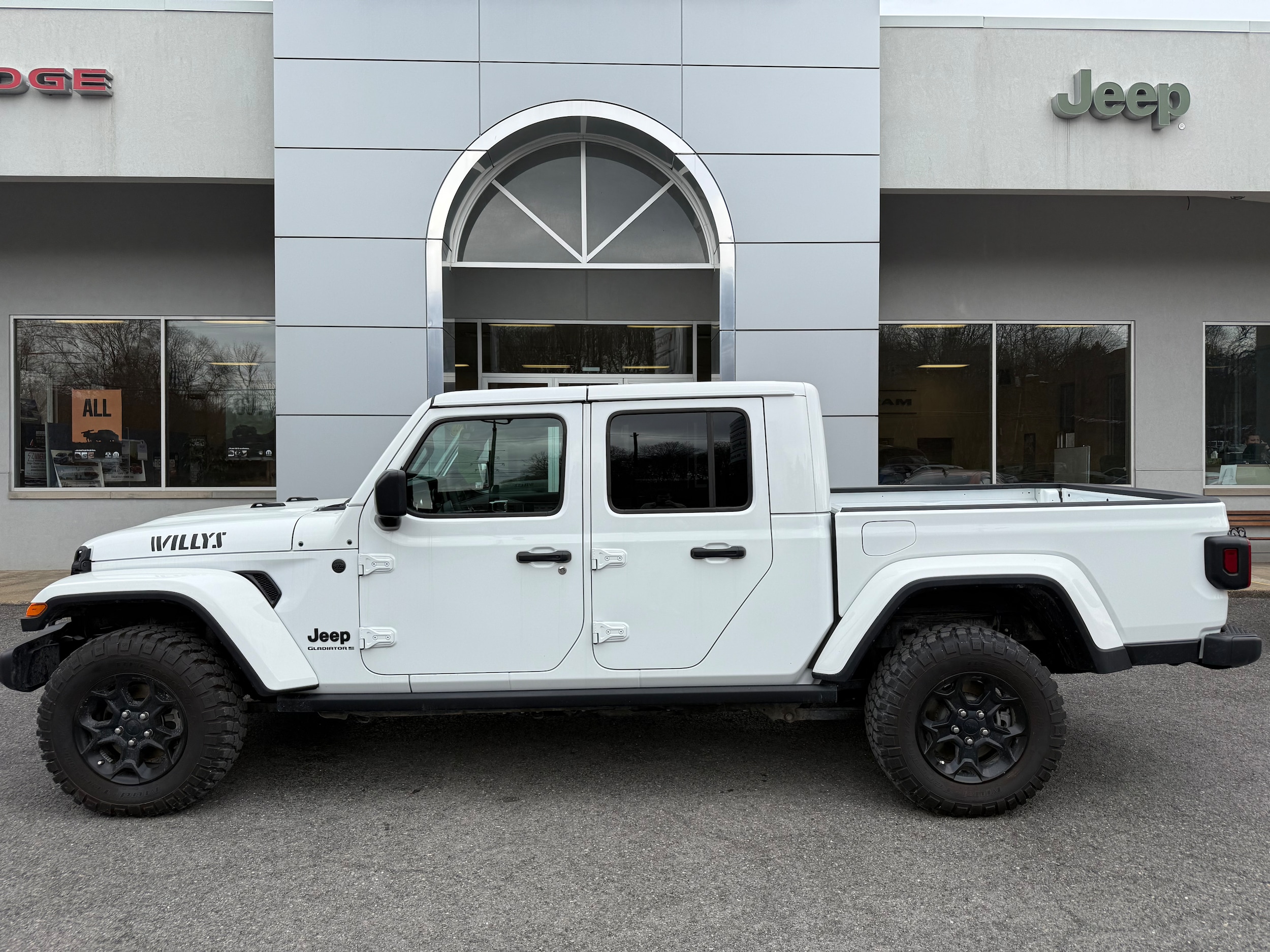 Certified 2023 Jeep Gladiator WILLYS with VIN 1C6JJTAM6PL594761 for sale in Sunbury, PA