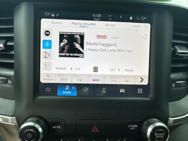 2022 RAM Ram 1500 Pickup Laramie - Photo 17