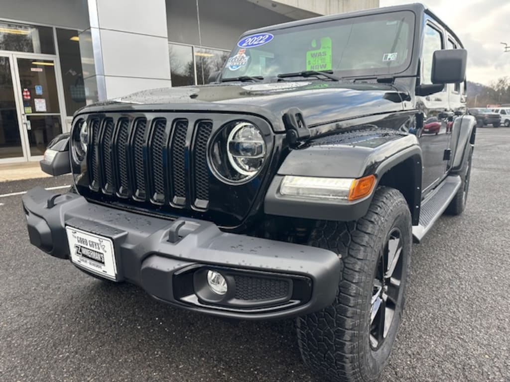 Certified 2022 Jeep Wrangler Unlimited Sahara SUV