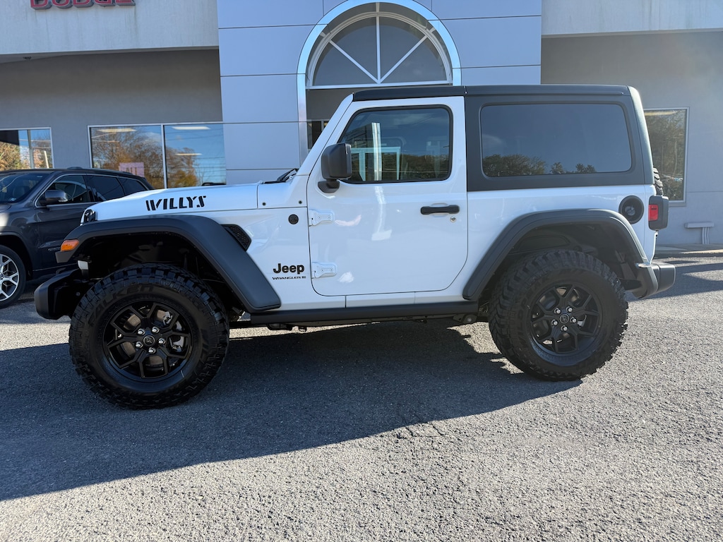 New 2026 Jeep Wrangler Sport Sport Utility