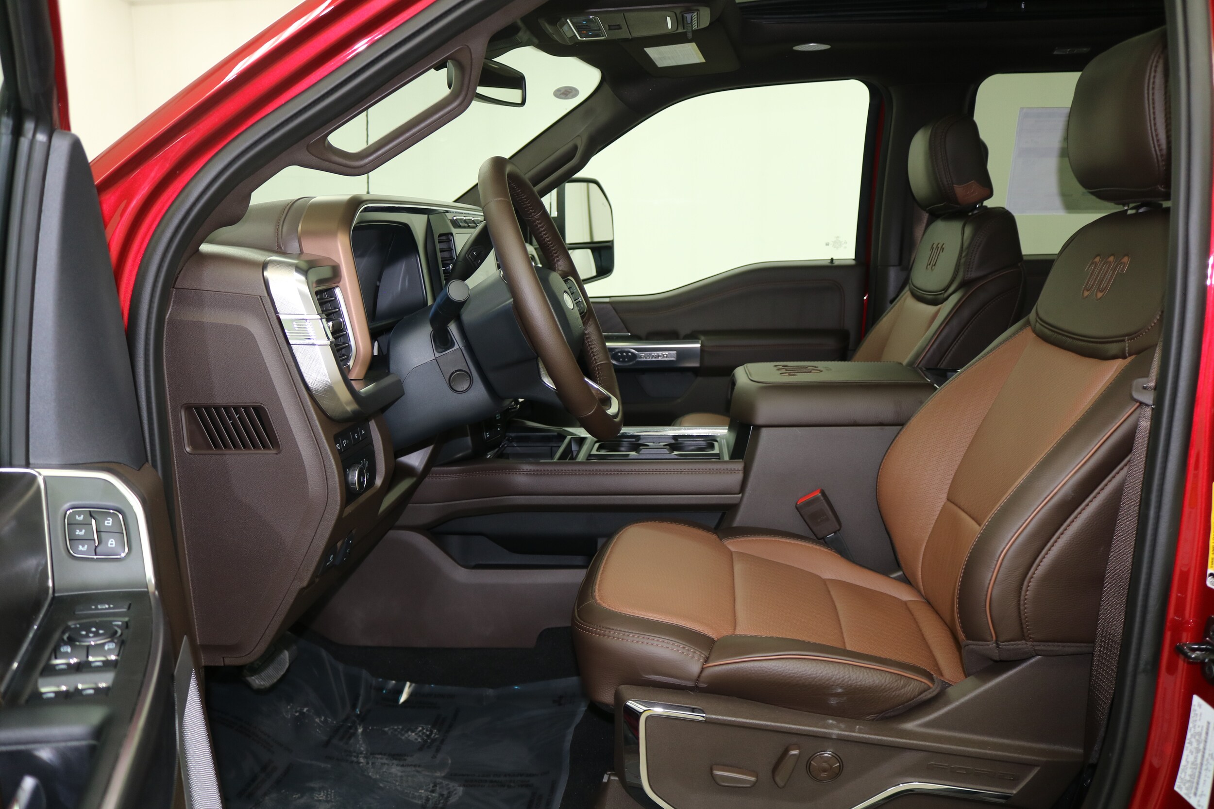 2024 Ford F-350 King Ranch photo 2