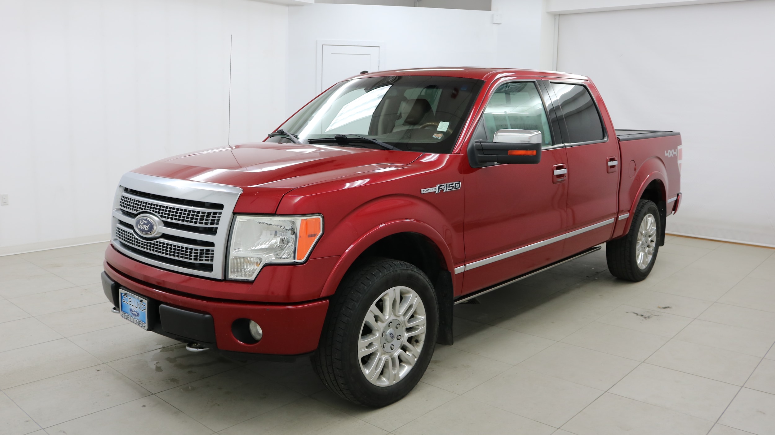 2010 Ford F-150 Platinum's photo