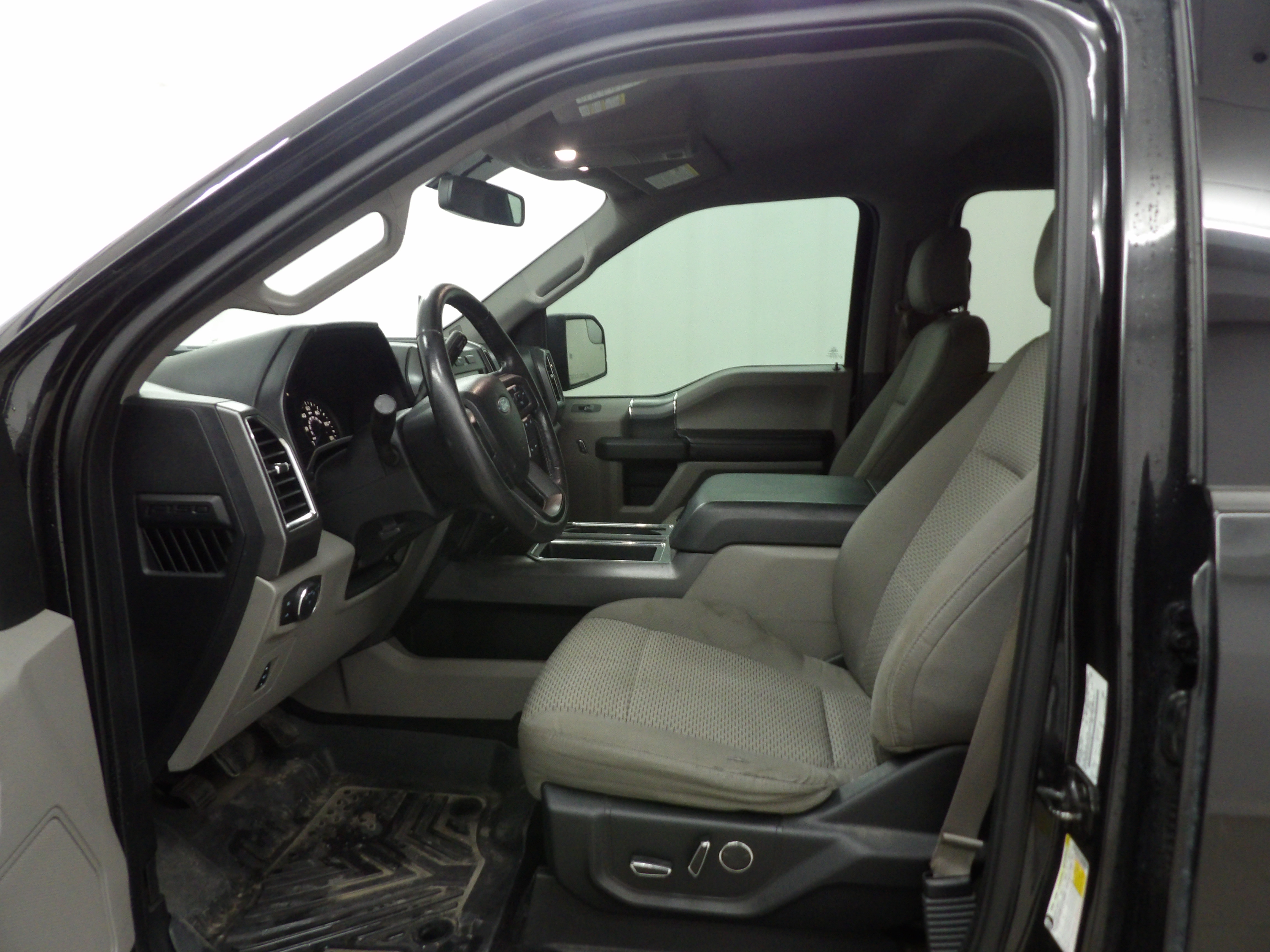 Used 2015 Ford F-150 XLT with VIN 1FTEW1EG9FKE58021 for sale in Beatrice, NE