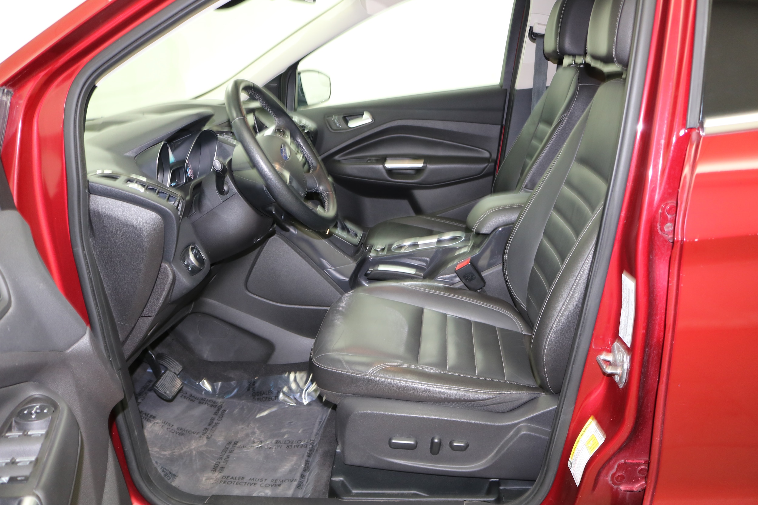 Used 2016 Ford Escape Titanium with VIN 1FMCU9J94GUA10239 for sale in Beatrice, NE