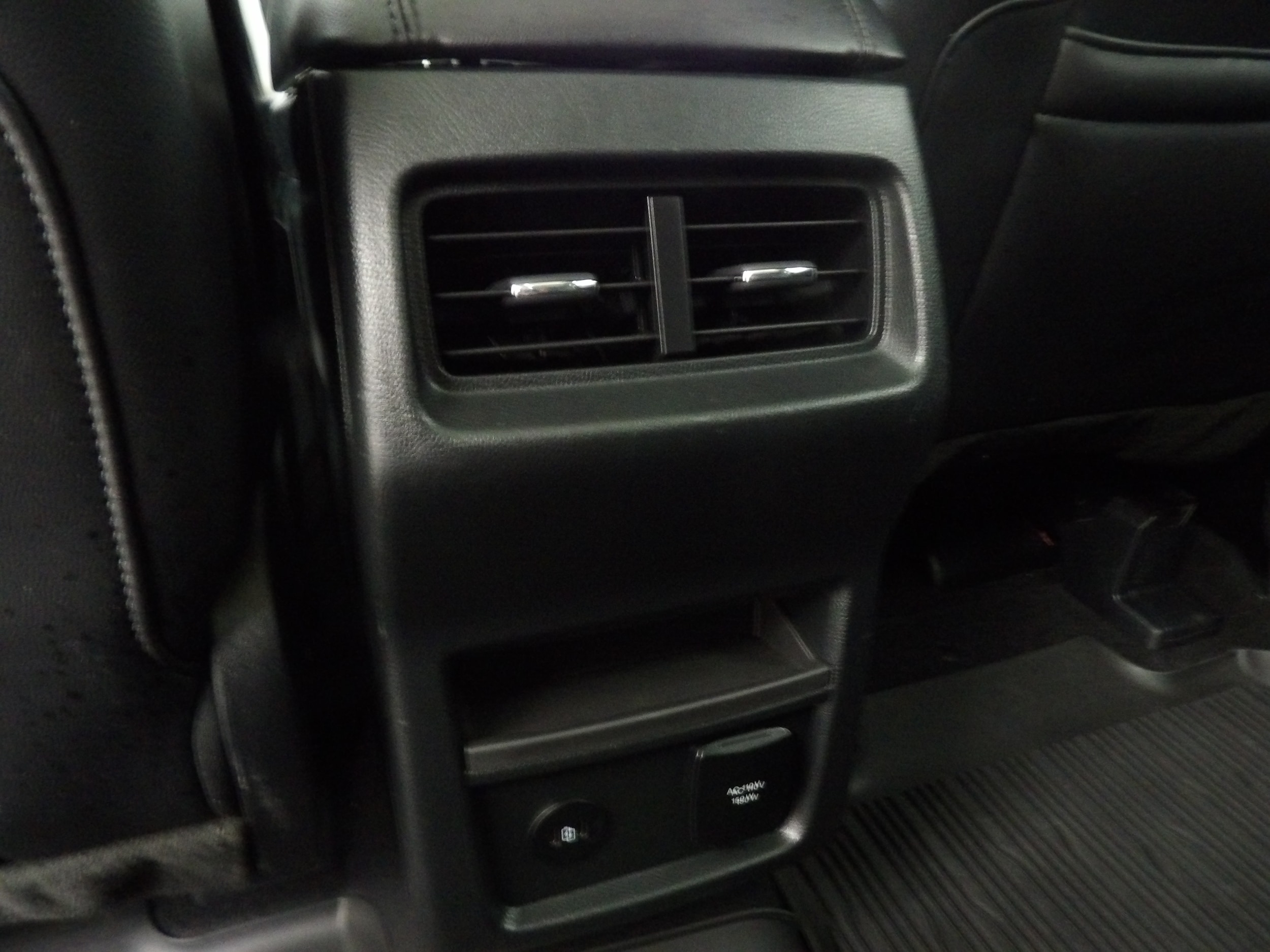 2024 Ford Edge SEL - Photo 30