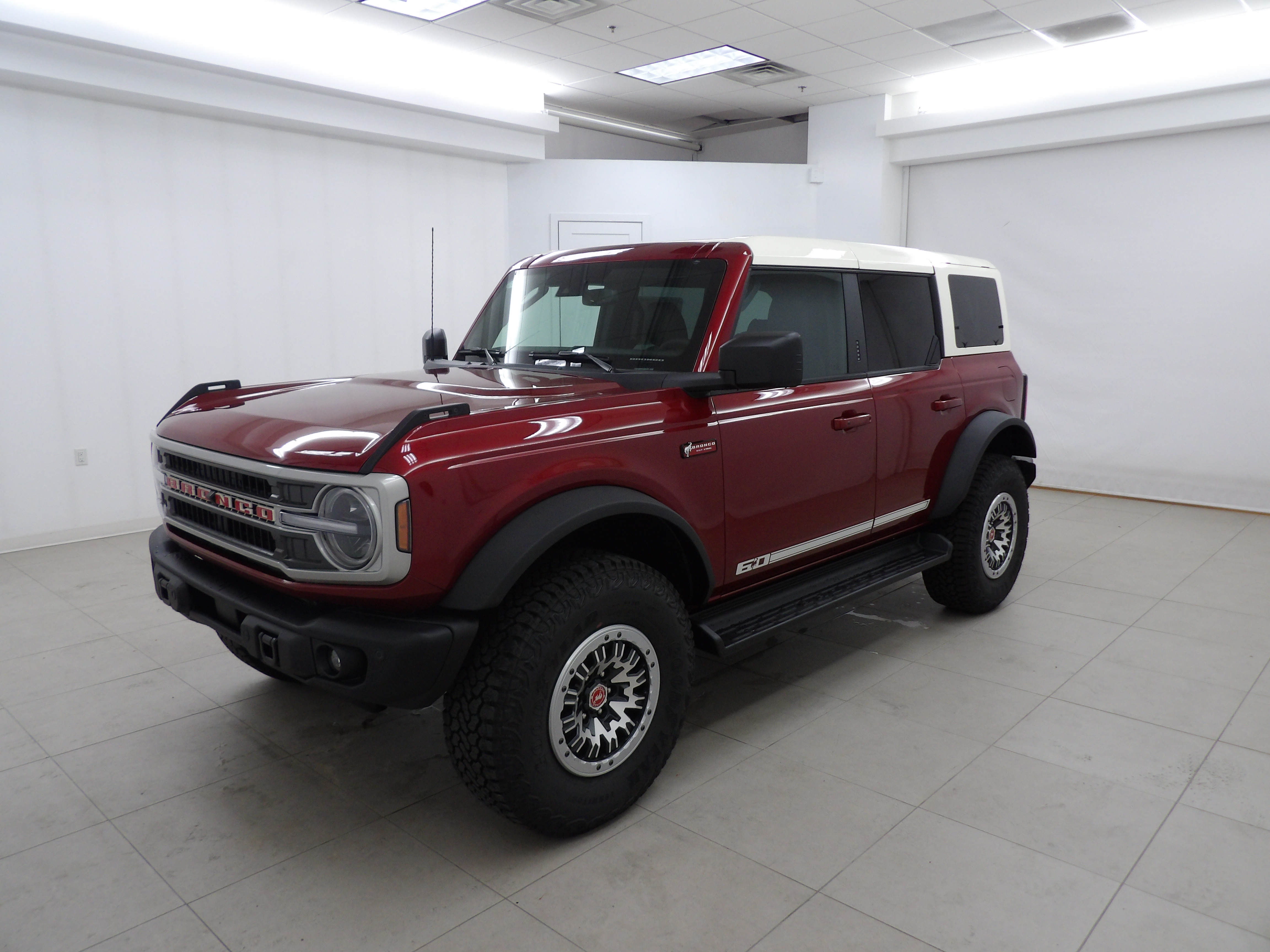 2026 Ford Bronco Outer Banks&reg; SUV