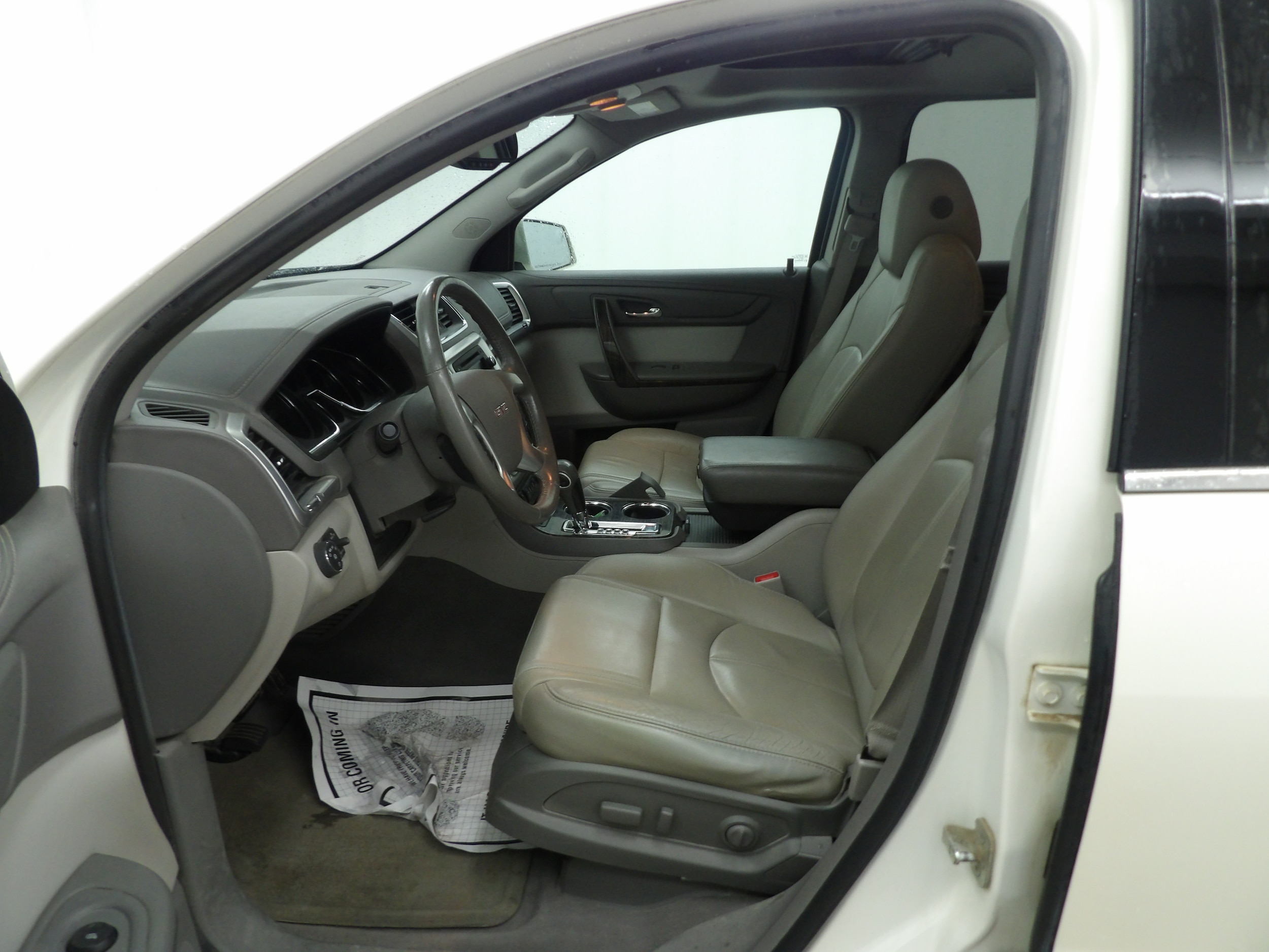 Used 2014 GMC Acadia SLT1 with VIN 1GKKVRKD2EJ292724 for sale in Beatrice, NE