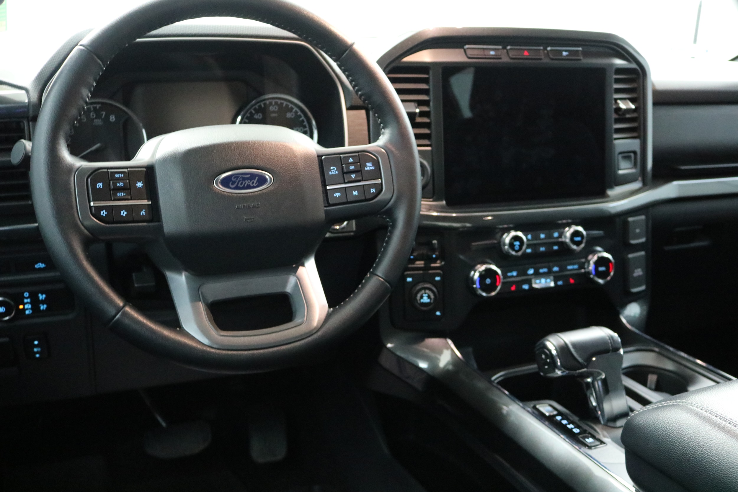 Used 2022 Ford F-150 XLT with VIN 1FTFW1E51NKD69223 for sale in Beatrice, NE