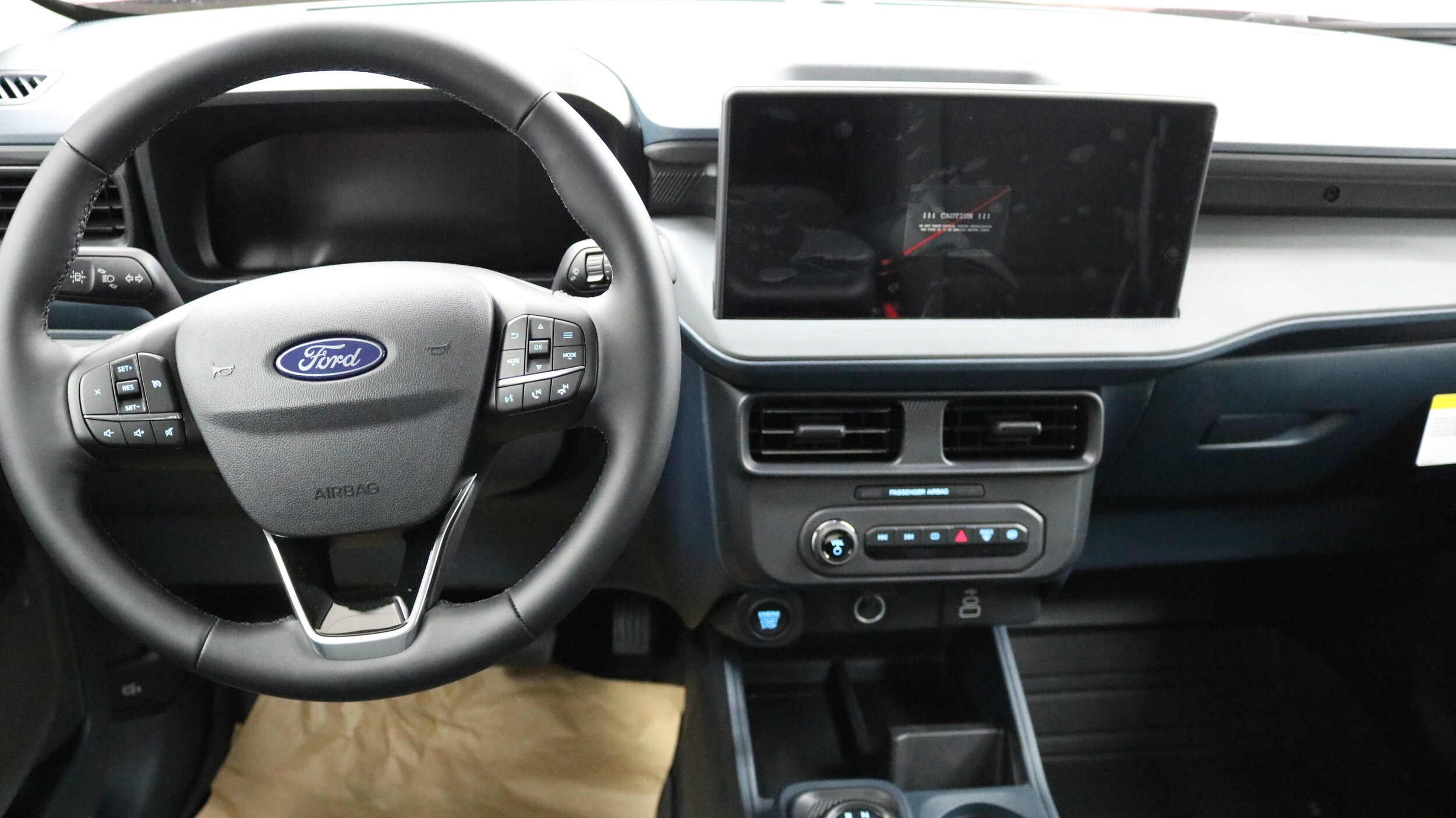 2025 Ford Maverick XLT photo 2