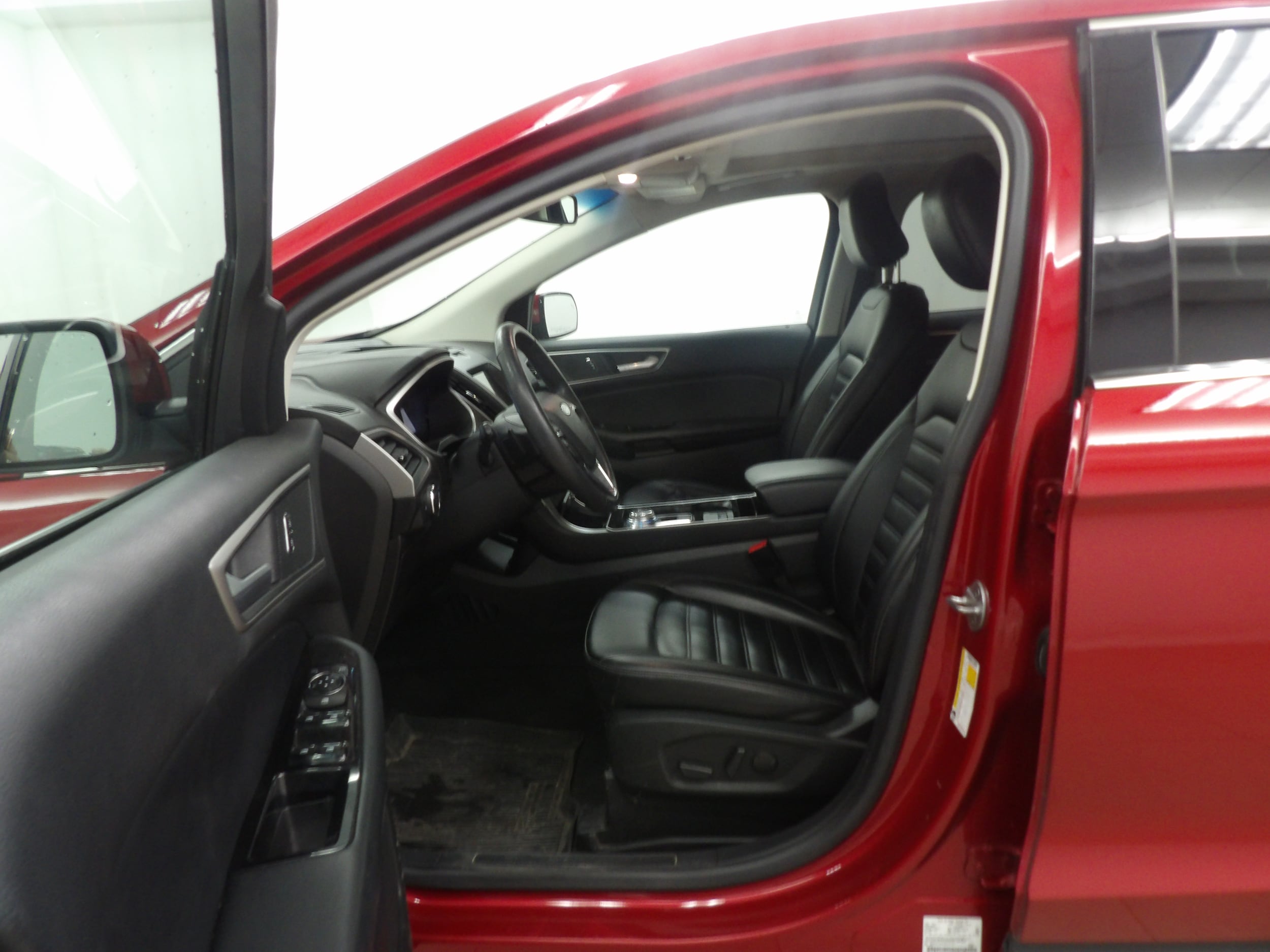 Used 2020 Ford Edge SEL with VIN 2FMPK4J90LBA10118 for sale in Beatrice, NE