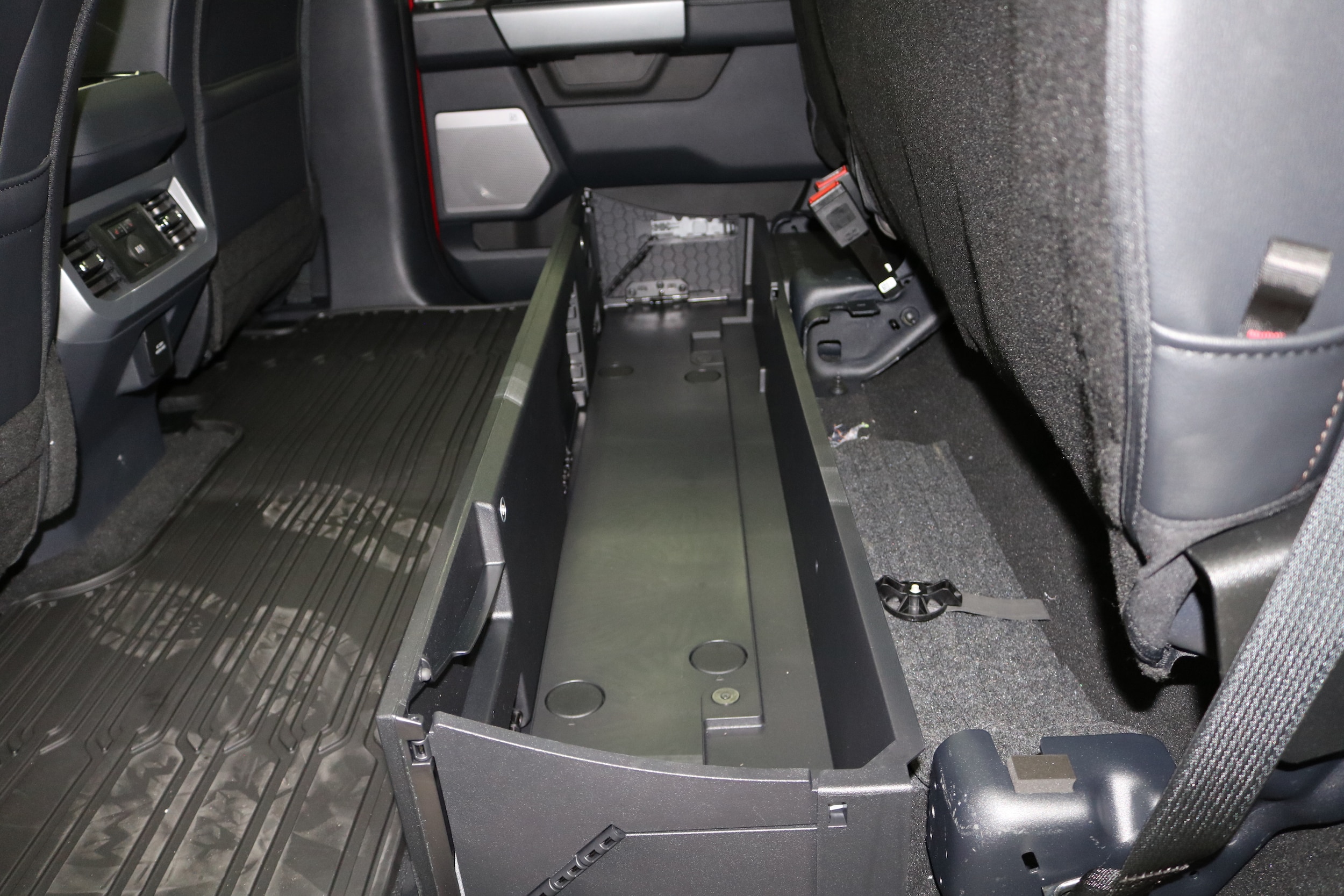 2026 Ford F-350 Super Duty Lariat - Photo 29
