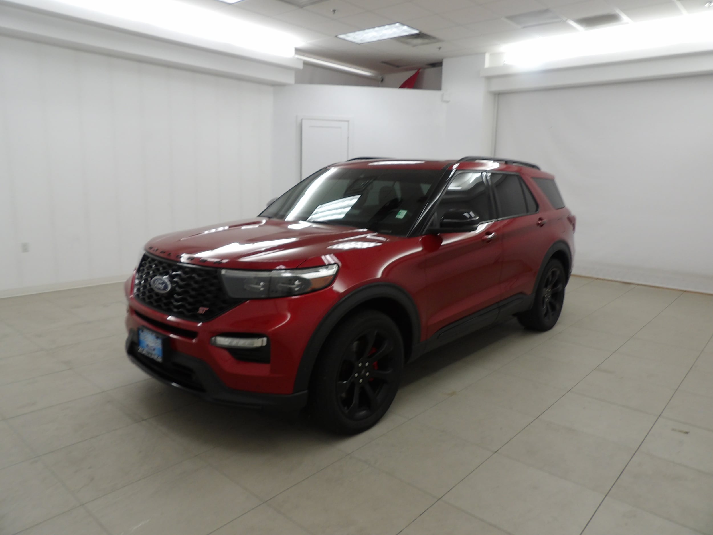 2021 Ford Explorer ST 4WD's photo