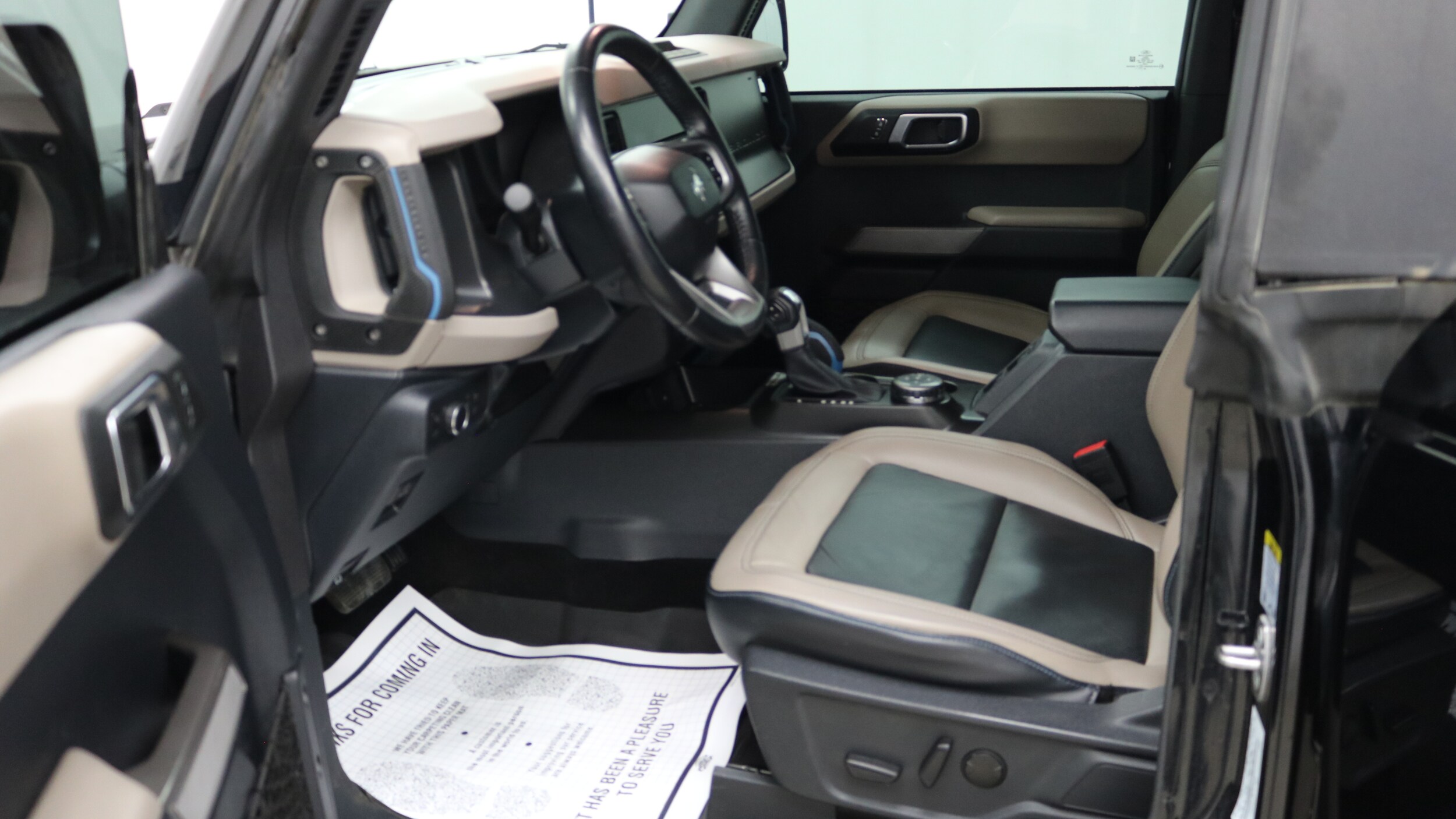 2022 Ford Bronco Wildtrak photo 3