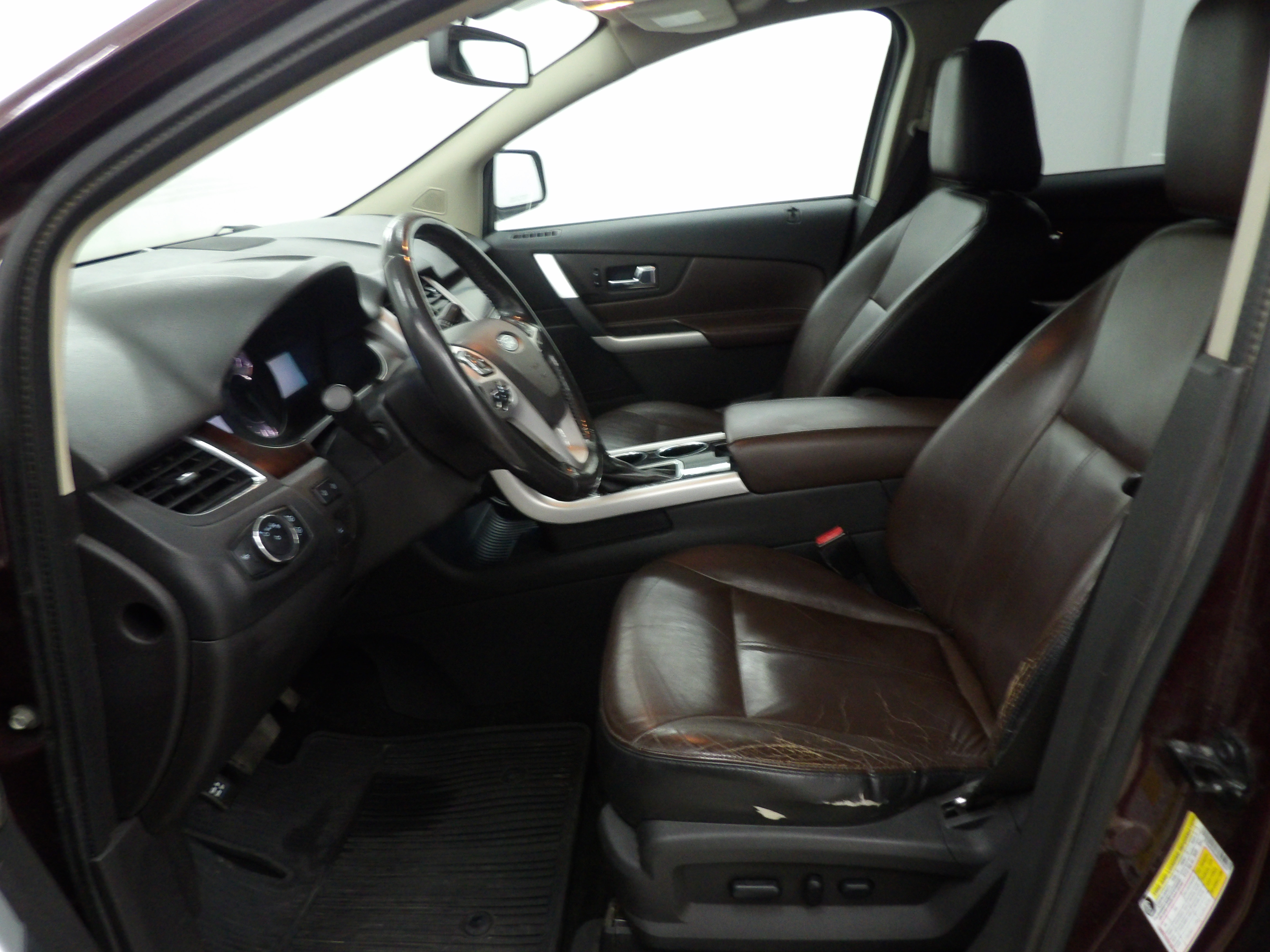 Used 2011 Ford Edge Limited with VIN 2FMDK4KC9BBA70538 for sale in Beatrice, NE