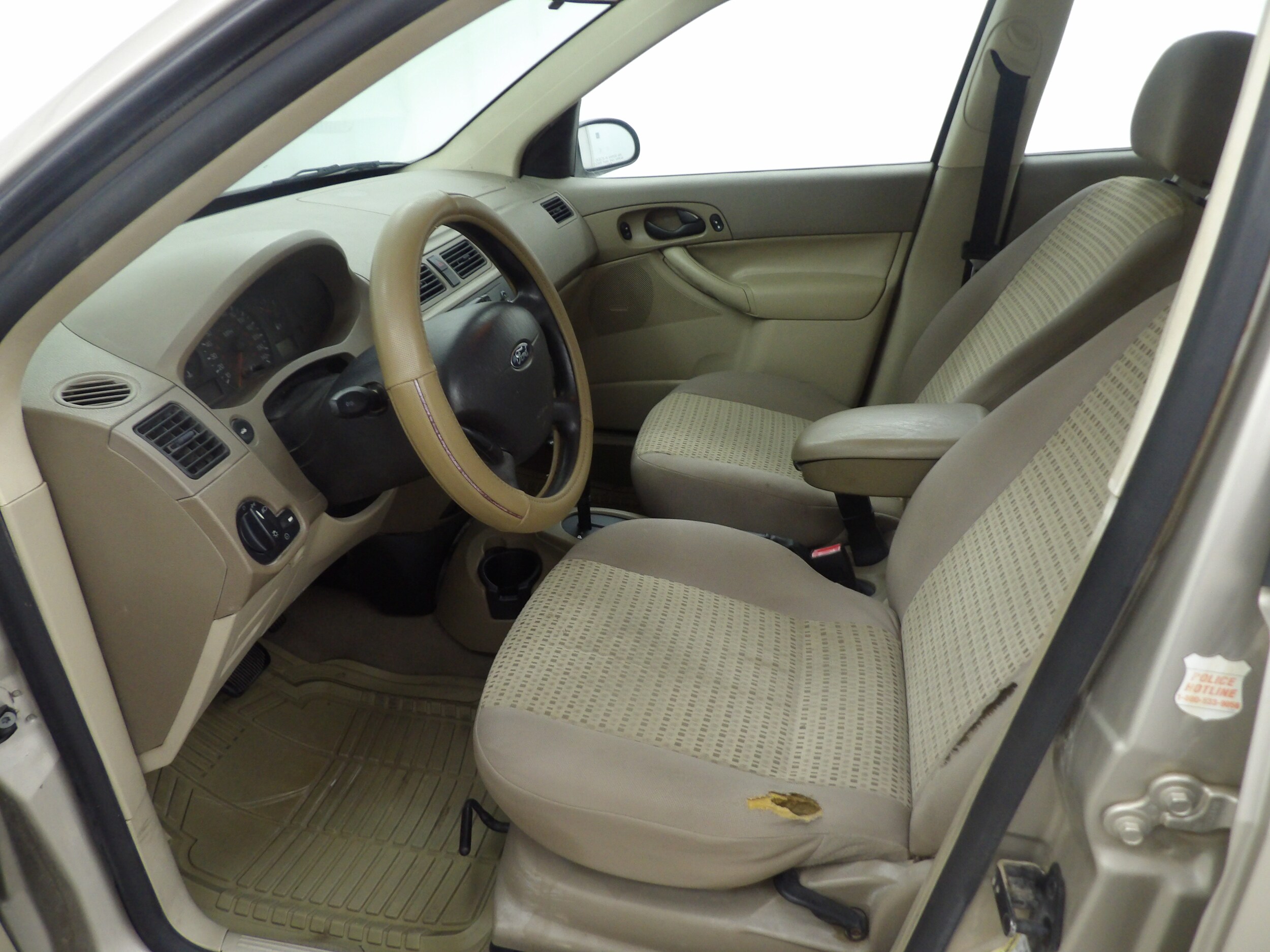 Used 2007 Ford Focus ZX4 SE with VIN 1FAFP34N37W111698 for sale in Beatrice, NE