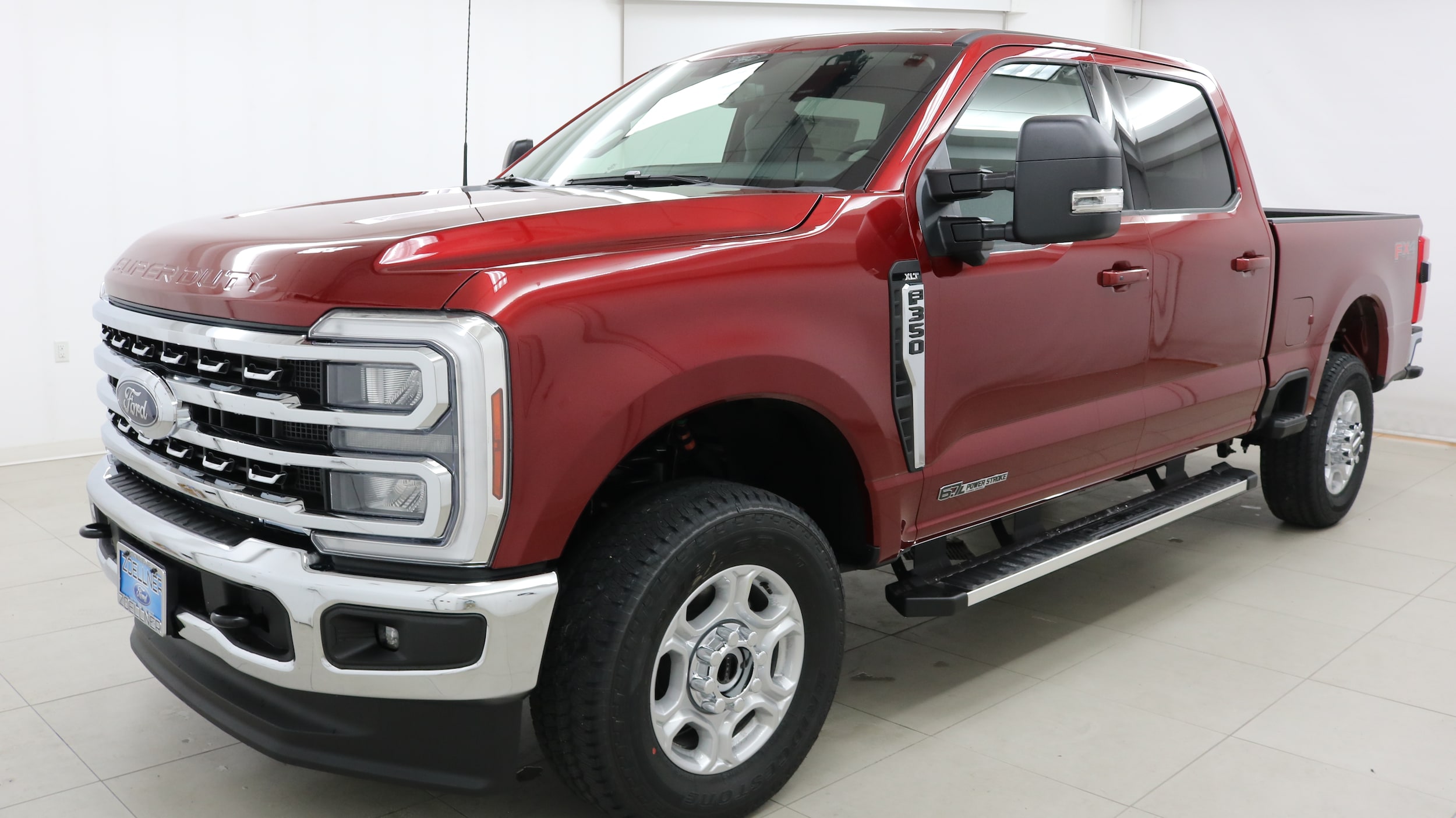 2026 Ford F-350 Super Duty XLT's photo