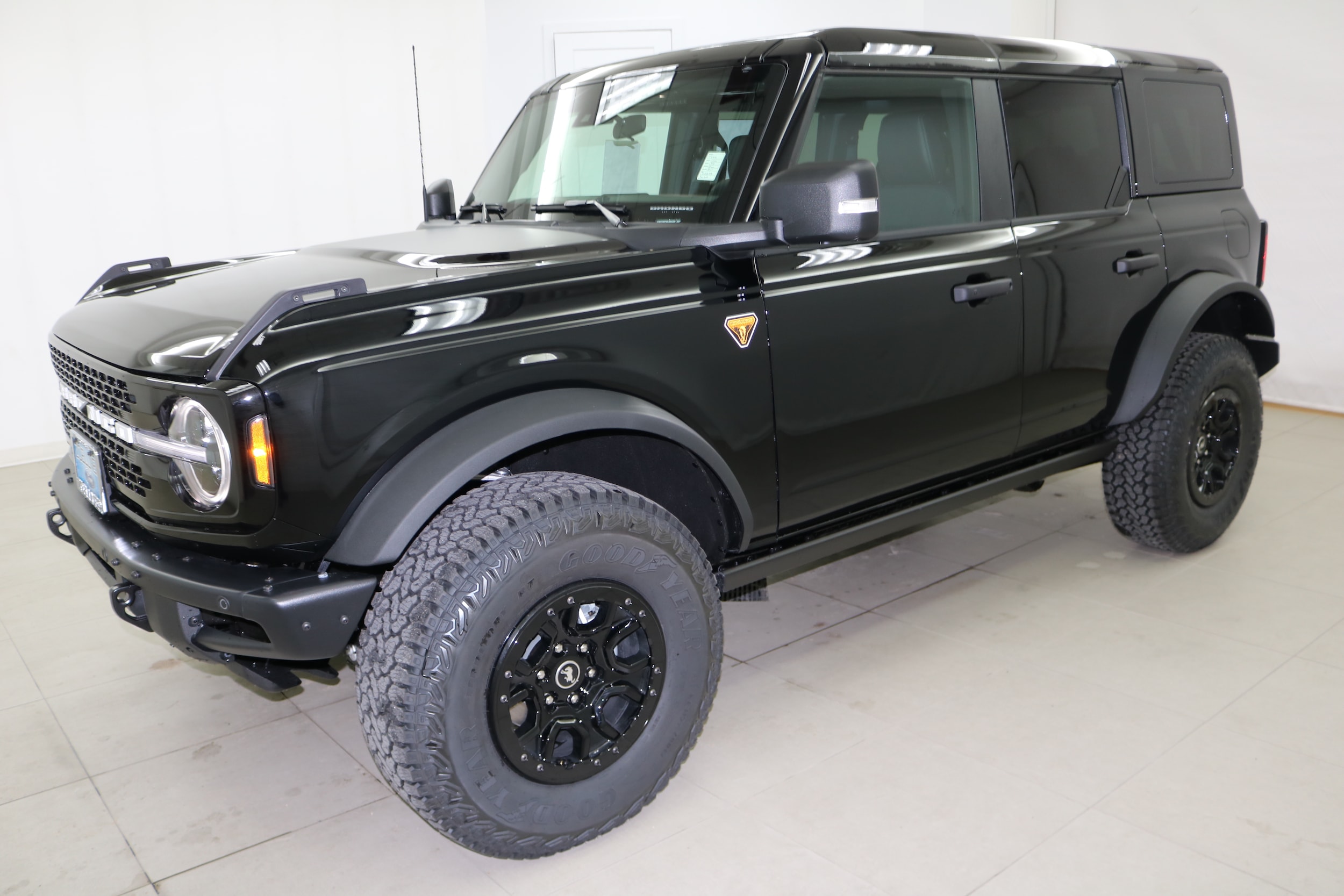 2025 Ford Bronco 4-Door Badlands's photo